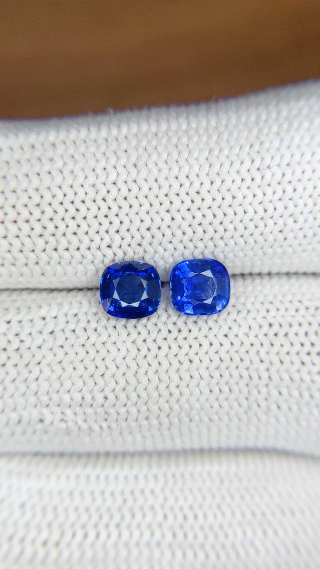 1.87&nbsp;Ct.Tw.Total Carat Weight Blue Sapphire Pair from Ceylon (Sri Lanka) Size Video