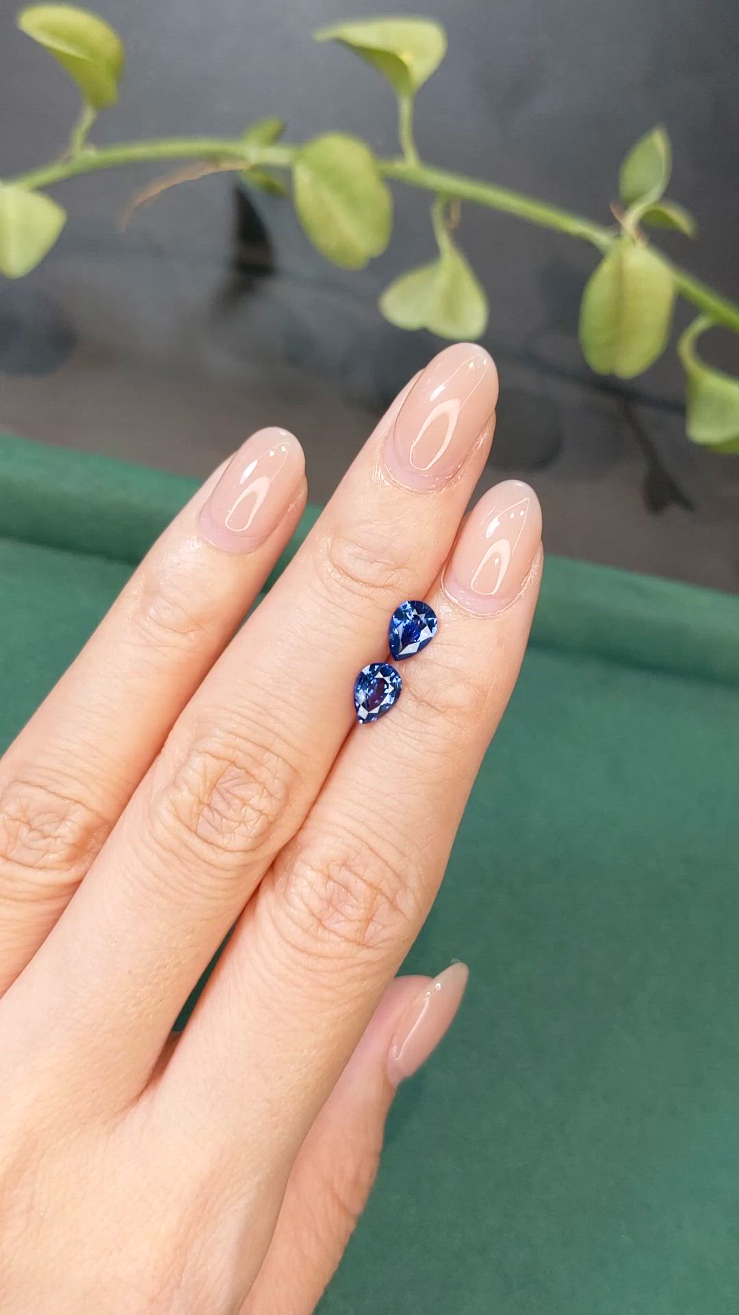 1.54&nbsp;Ct.Tw.Total Carat Weight Blue Sapphire Pair from Ceylon (Sri Lanka) Size Video