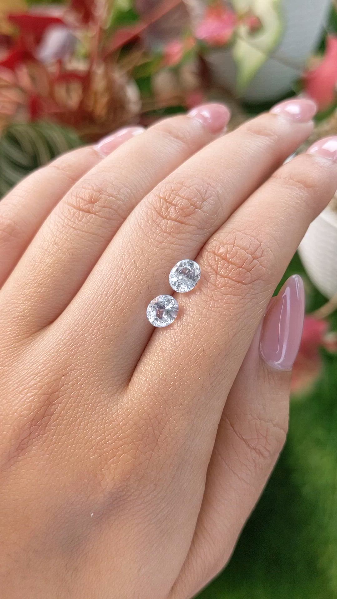 2.44&nbsp;Ct.Tw.Total Carat Weight White Sapphire Pair from Ceylon (Sri Lanka) Size Video