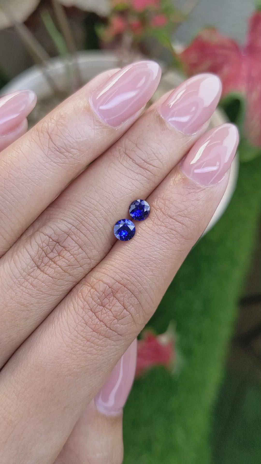 0.87 Ct.Tw.Total Carat Weight Blue Sapphire Pair from Ceylon (Sri Lanka) Size Video
