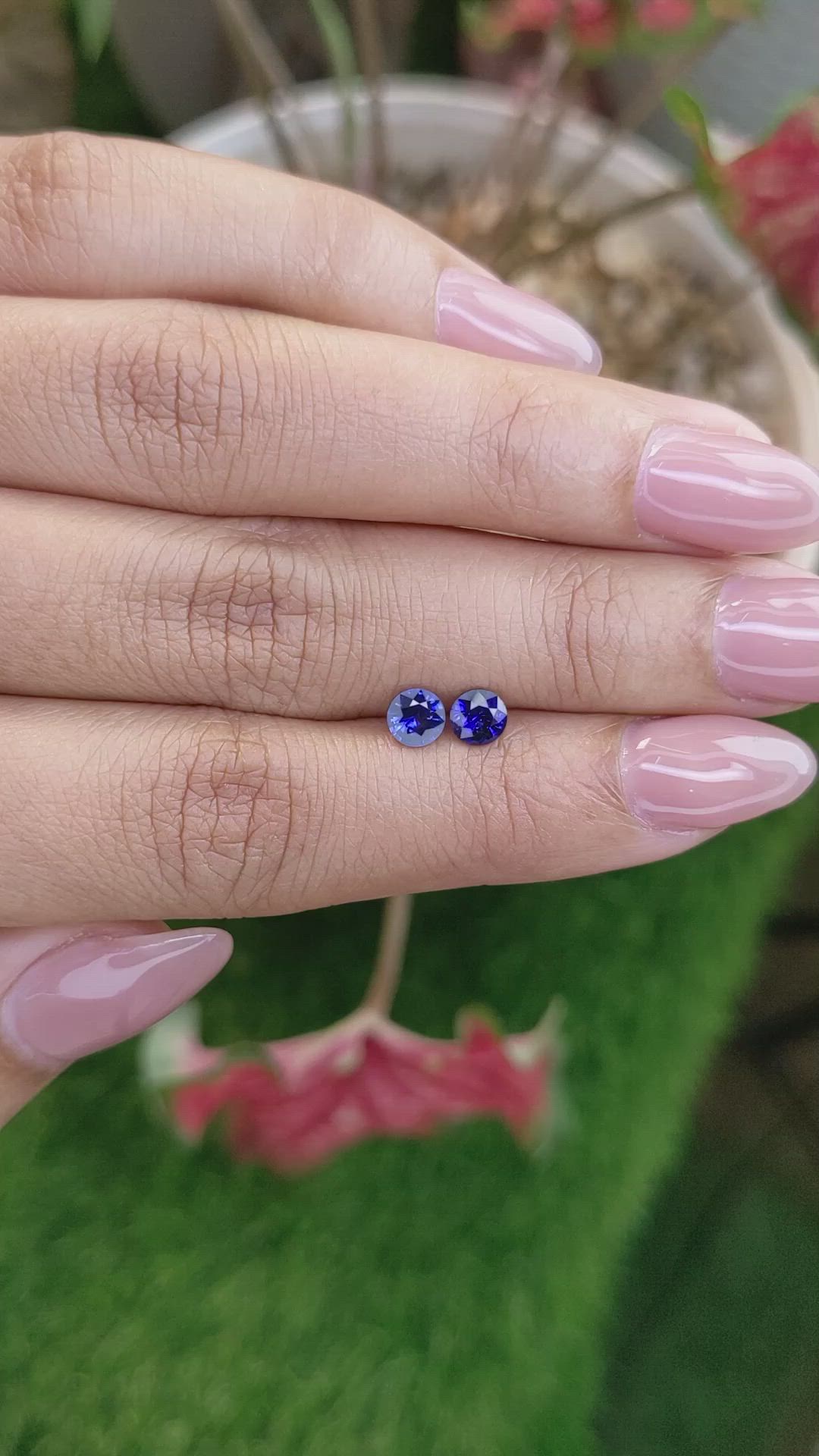 0.87 Ct.Tw.Total Carat Weight Blue Sapphire Pair from Ceylon (Sri Lanka) Size Video