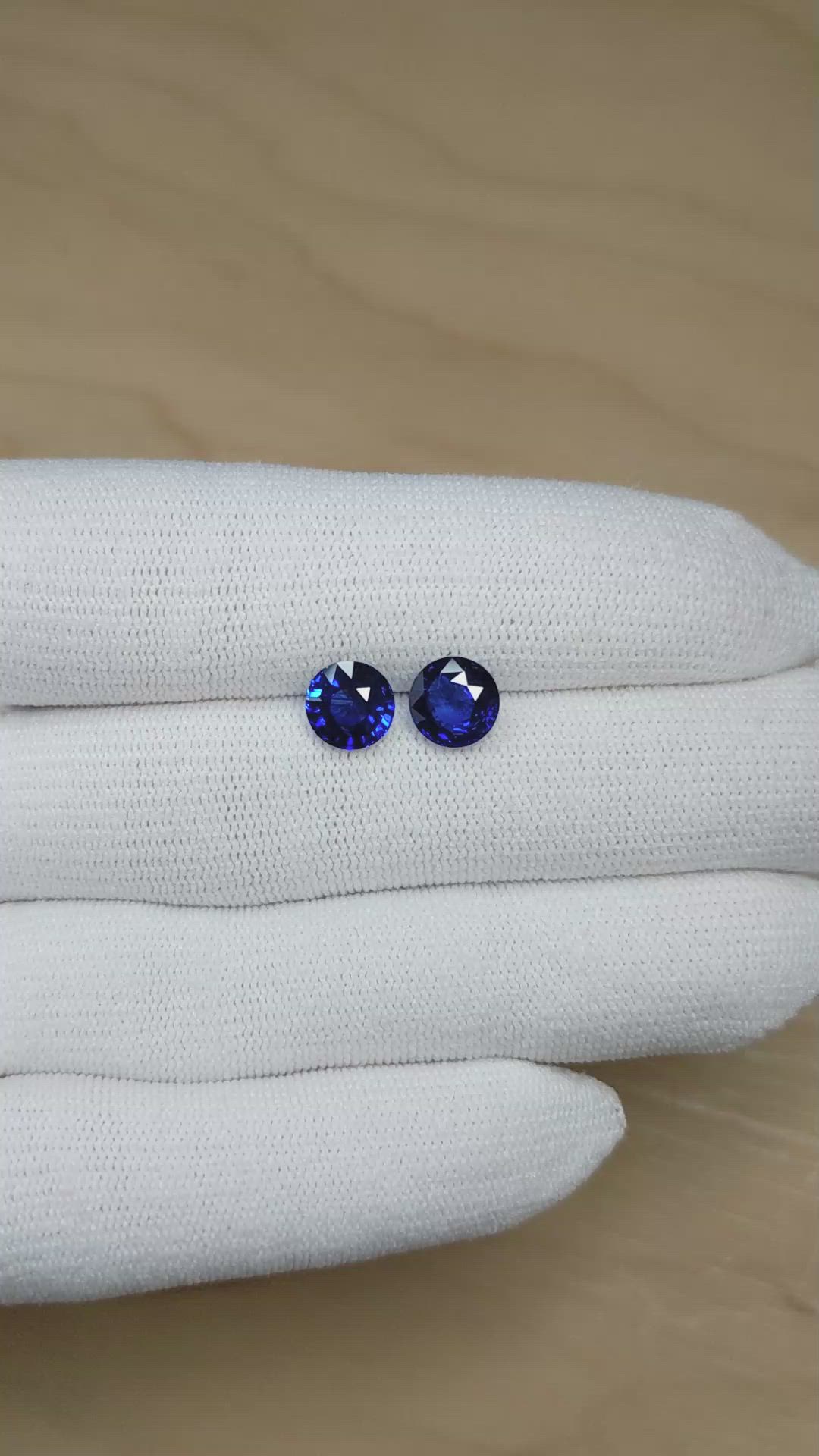3.86 Ct.Tw.Total Carat Weight Blue Sapphire Pair from Ceylon (Sri Lanka) Size Video