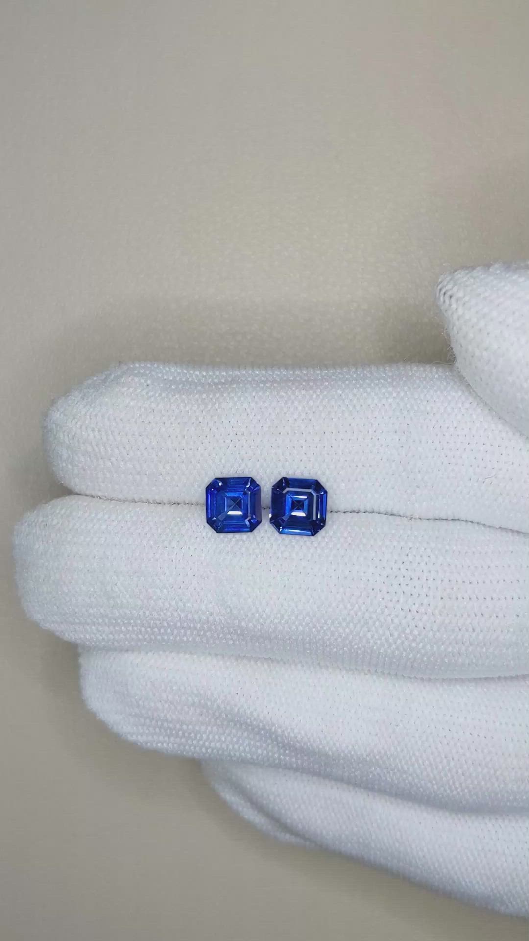 2.08&nbsp;Ct.Tw.Total Carat Weight Blue Sapphire Pair from Ceylon (Sri Lanka) Size Video