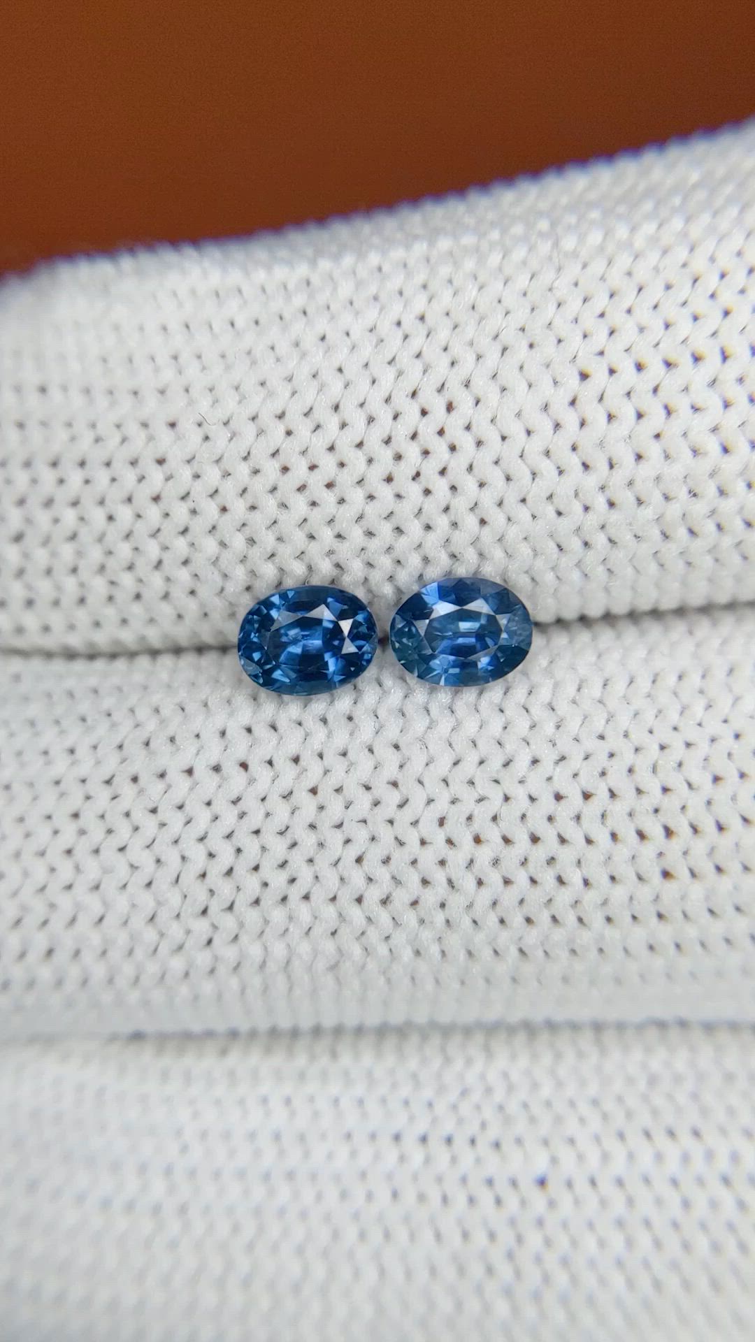 1.05 Ct.Tw.Total Carat Weight Blue Sapphire Pair from Madagascar Size Video
