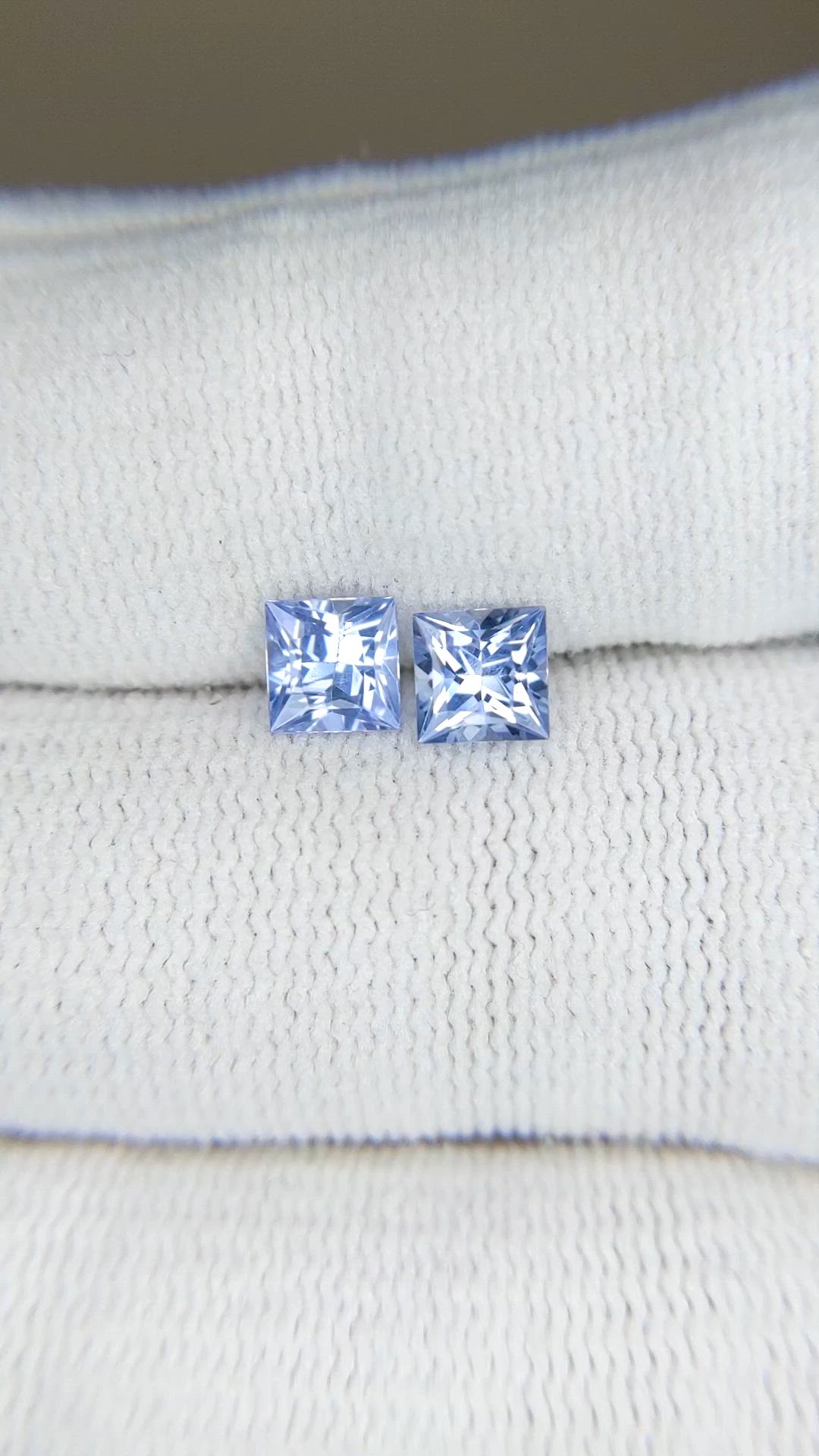 1.30&nbsp;Ct.Tw.Total Carat Weight Blue Sapphire Pair from Madagascar Size Video
