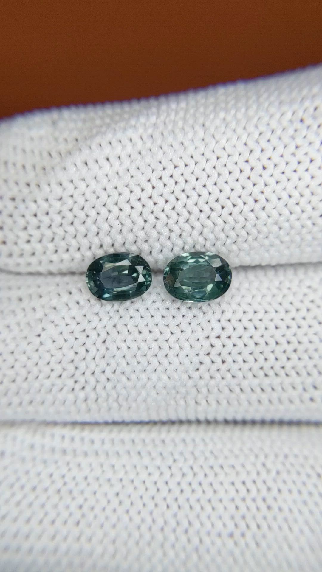 1.50&nbsp;Ct.Tw.Total Carat Weight Bluish Green Sapphire Pair from Ceylon (Sri Lanka) Size Video