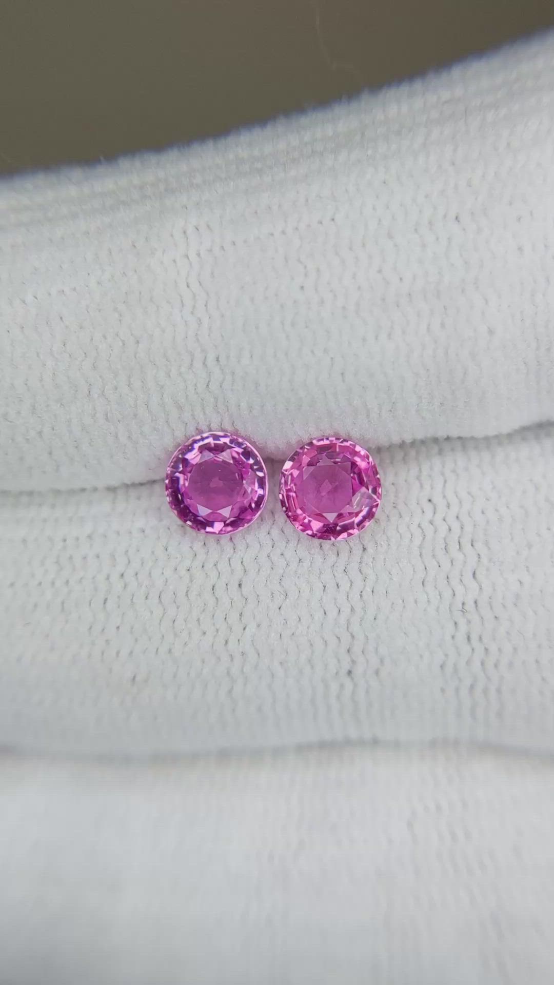 1.59&nbsp;Ct.Tw.Total Carat Weight Pink Sapphire Pair from Ceylon (Sri Lanka) Size Video