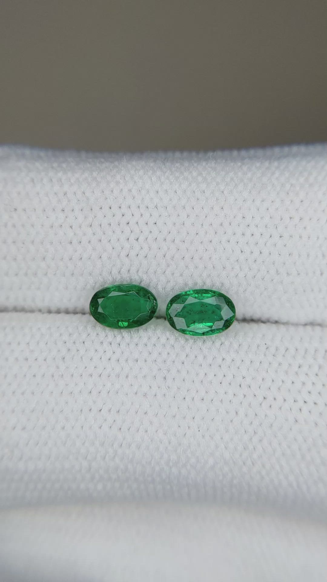 0.82 Ct.Tw.Total Carat Weight Green Sapphire Pair from Ceylon (Sri Lanka) Size Video