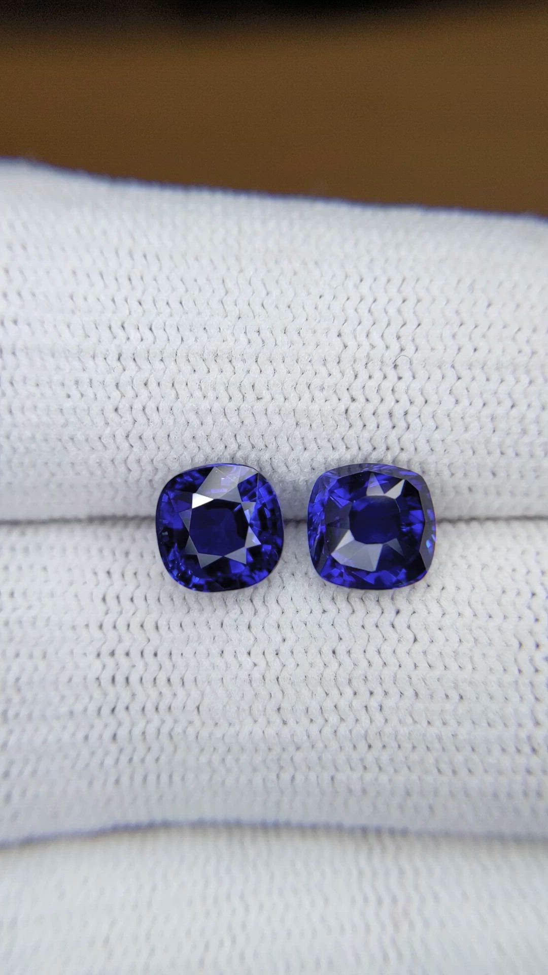3.96 Ct.Tw.Total Carat Weight Blue Sapphire Pair from Ceylon (Sri Lanka) Size Video