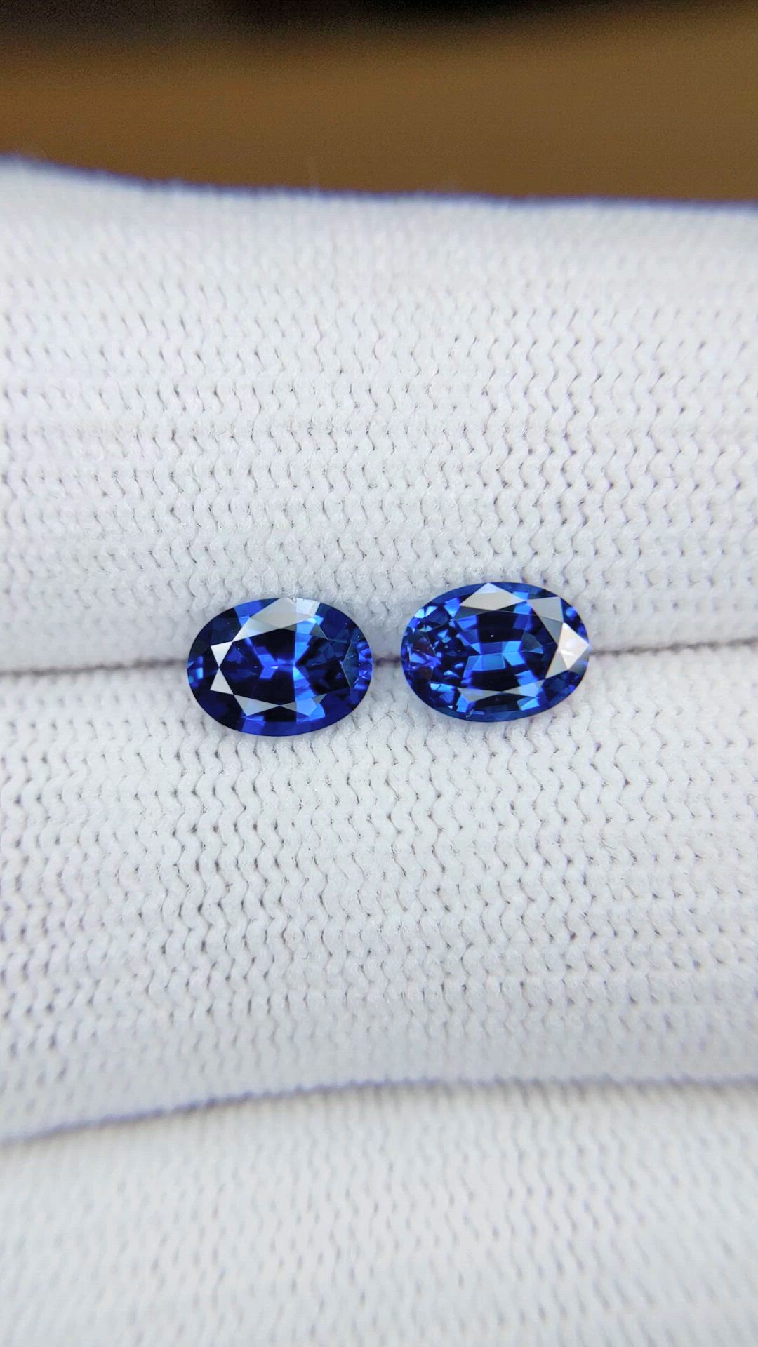2.01 Ct.Tw.Total Carat Weight Blue Sapphire Pair from Ceylon (Sri Lanka) Size Video