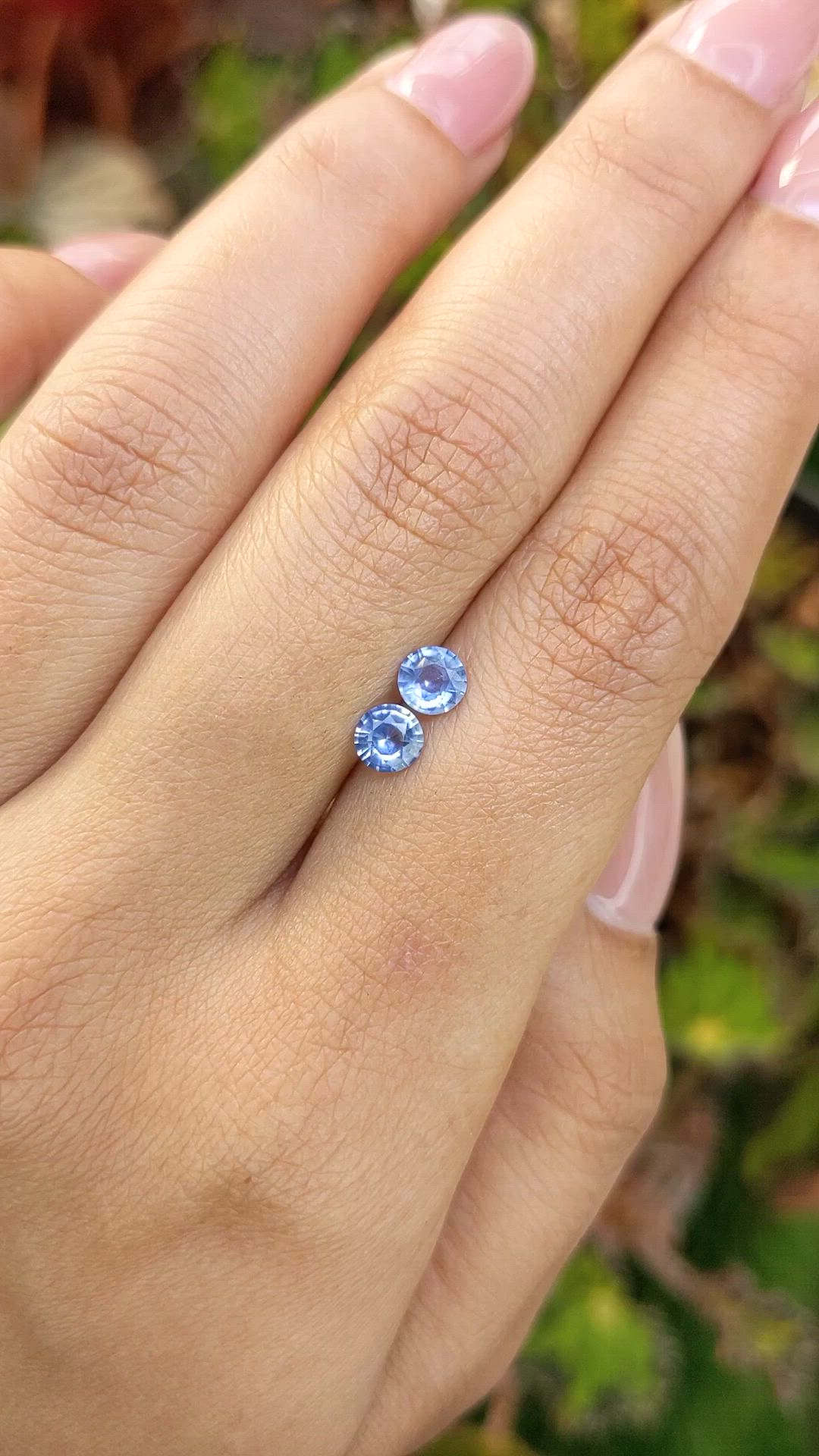 0.82&nbsp;Ct.Tw.Total Carat Weight Blue Sapphire Pair from Ceylon (Sri Lanka) Size Video