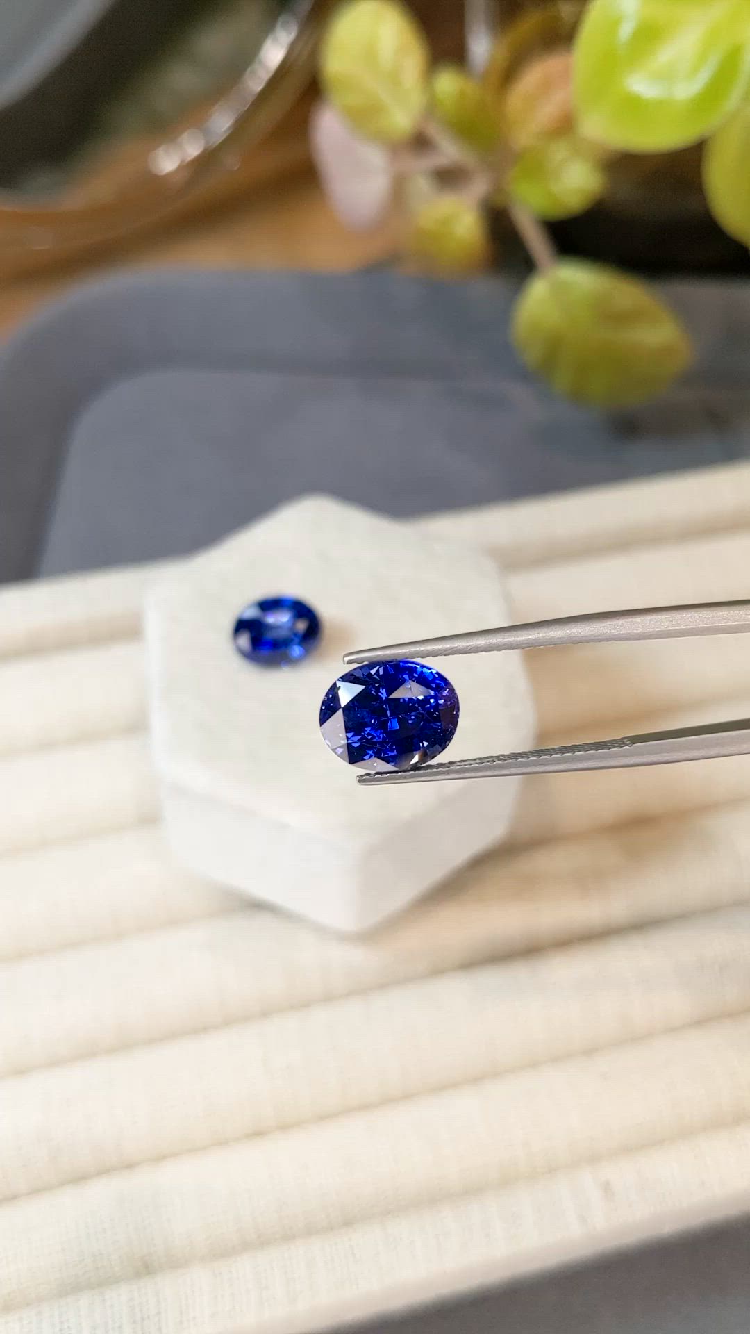 11.35&nbsp;Ct.Tw.Total Carat Weight Blue Sapphire Pair from Ceylon (Sri Lanka) Size Video