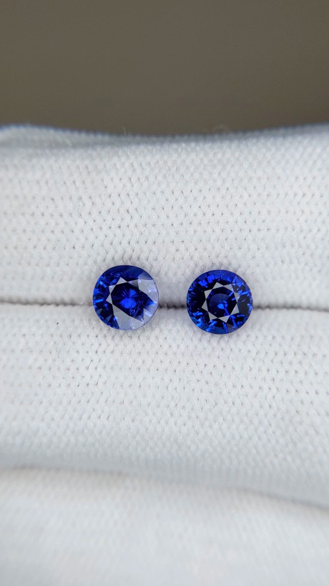 2.25 Ct.Tw.Total Carat Weight Blue Sapphire Pair from Ceylon (Sri Lanka) Size Video