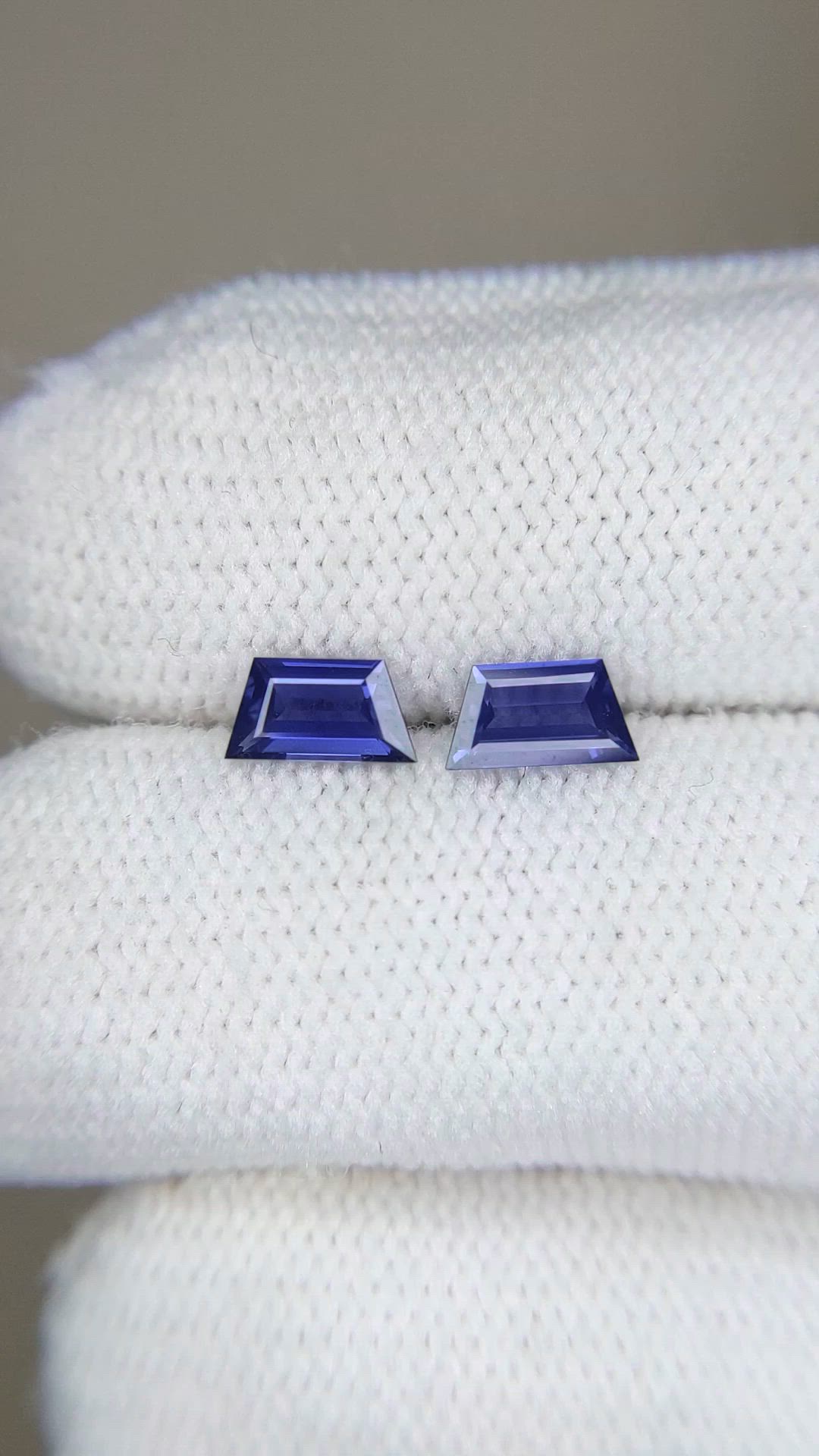 0.87 Ct.Tw.Total Carat Weight Blue Sapphire Pair from Ceylon (Sri Lanka) Size Video