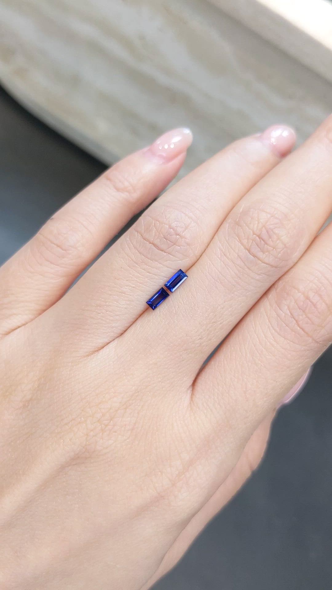 0.48&nbsp;Ct.Tw.Total Carat Weight Blue Sapphire Pair from Ceylon (Sri Lanka) Size Video