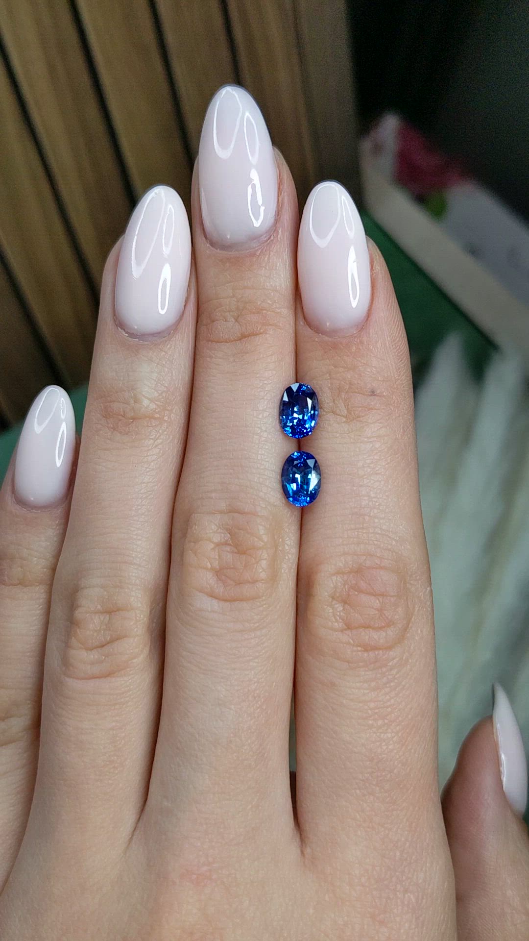 2.72&nbsp;Ct.Tw.Total Carat Weight Blue Sapphire Pair from Ceylon (Sri Lanka) Size Video