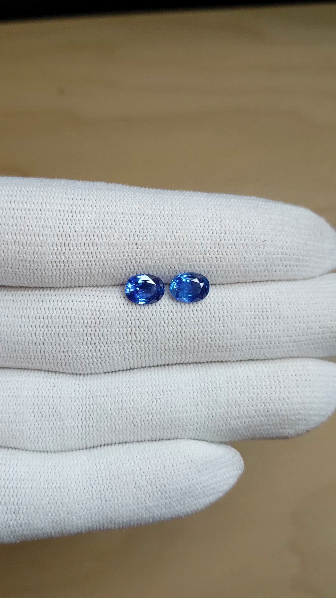 2.49 Ct.Tw.Total Carat Weight Blue Sapphire Pair from Ceylon (Sri Lanka) Size Video