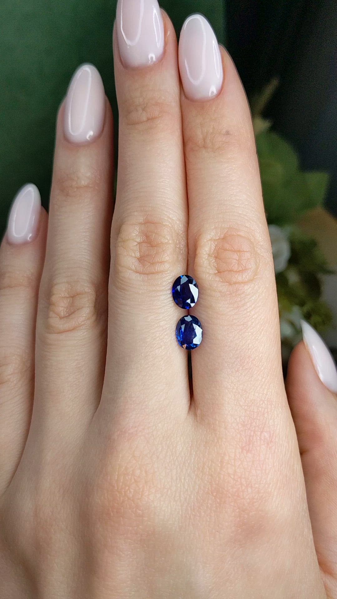 2.33&nbsp;Ct.Tw.Total Carat Weight Blue Sapphire Pair from Ceylon (Sri Lanka) Size Video
