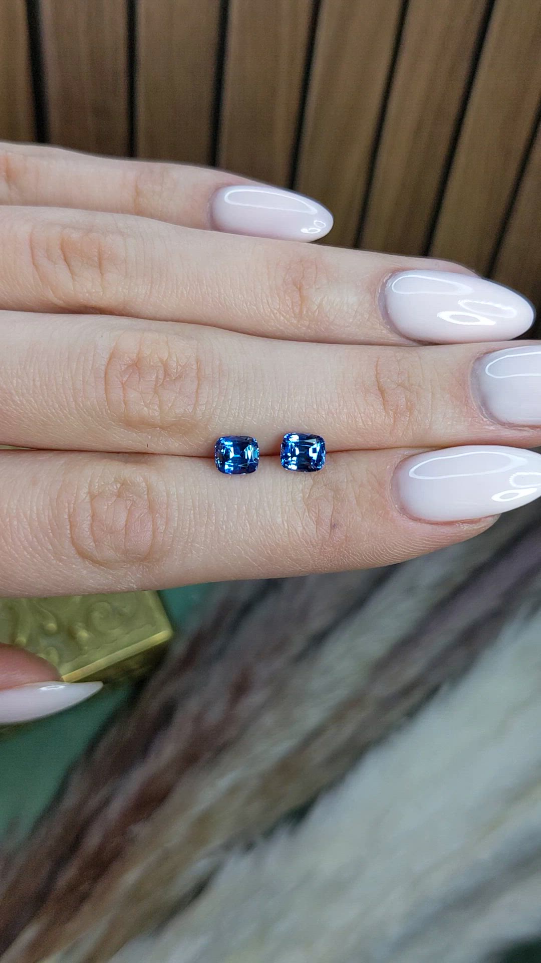 2.05&nbsp;Ct.Tw.Total Carat Weight Blue Sapphire Pair from Ceylon (Sri Lanka) Size Video
