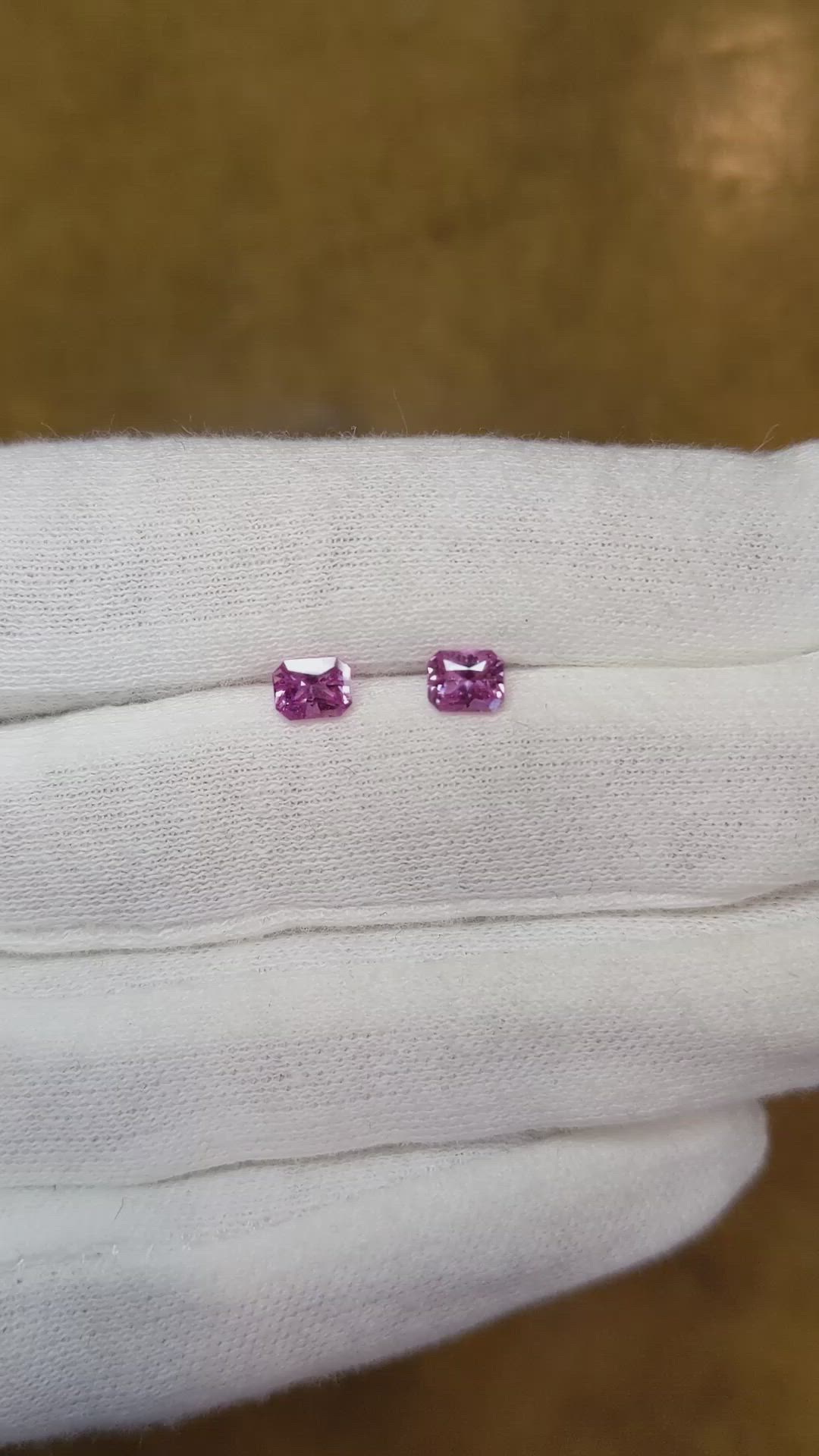 1.08&nbsp;Ct.Tw.Total Carat Weight Pink Sapphire Pair from Ceylon (Sri Lanka) Size Video
