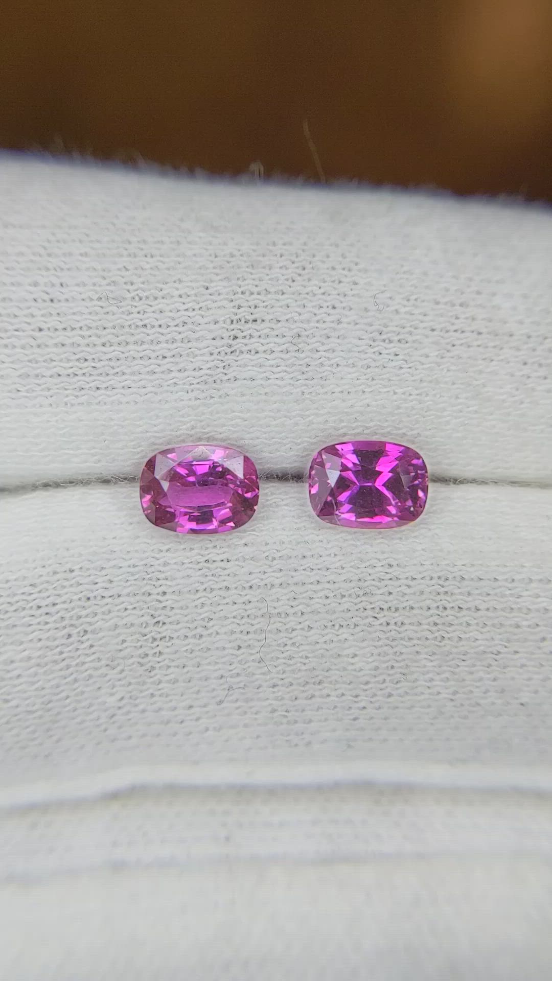 1.77&nbsp;Ct.Tw.Total Carat Weight Pink Sapphire Pair from Ceylon (Sri Lanka) Size Video