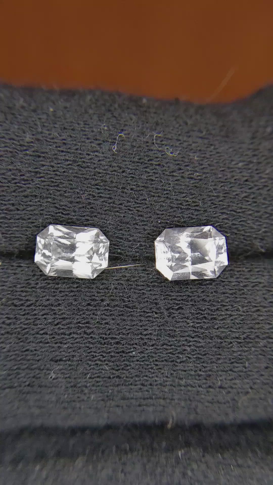 2.26&nbsp;Ct.Tw.Total Carat Weight White Sapphire Pair from Ceylon (Sri Lanka) Size Video