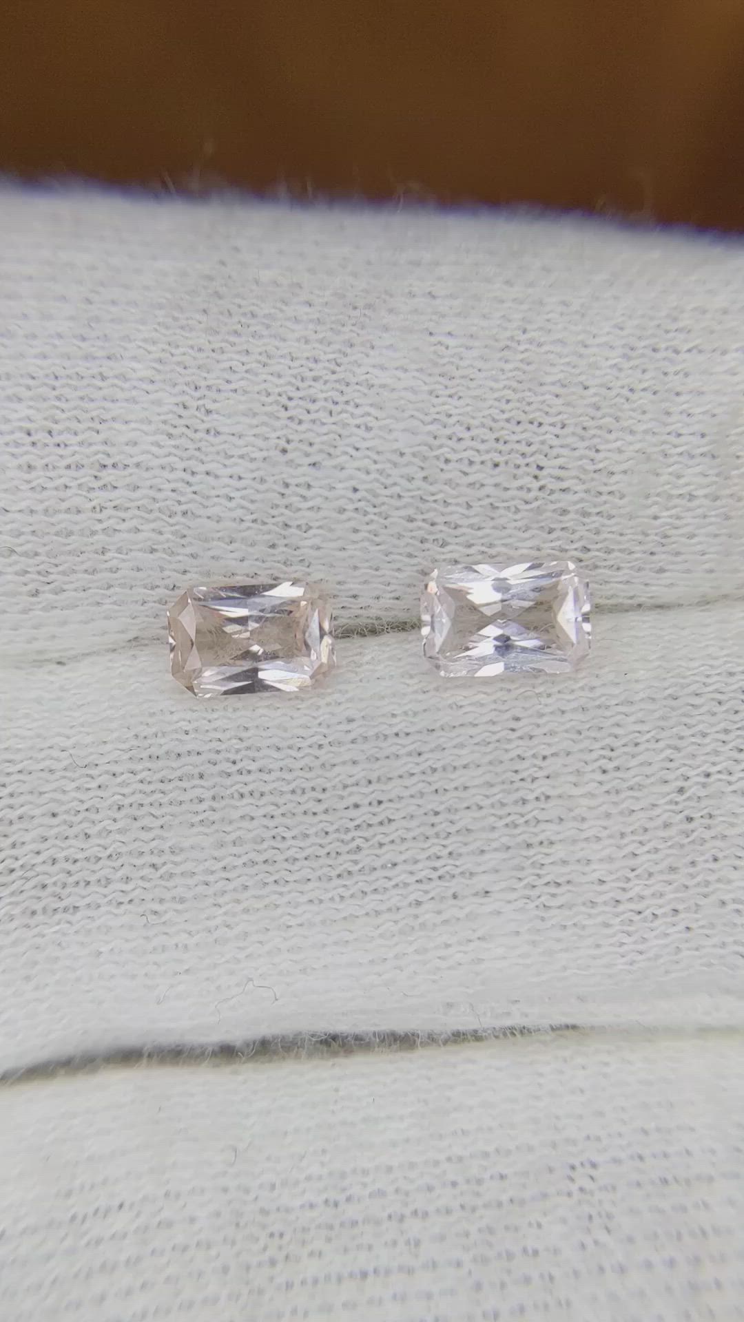 1.16 Ct.Tw.Total Carat Weight Peach Sapphire Pair from Ceylon (Sri Lanka) Size Video