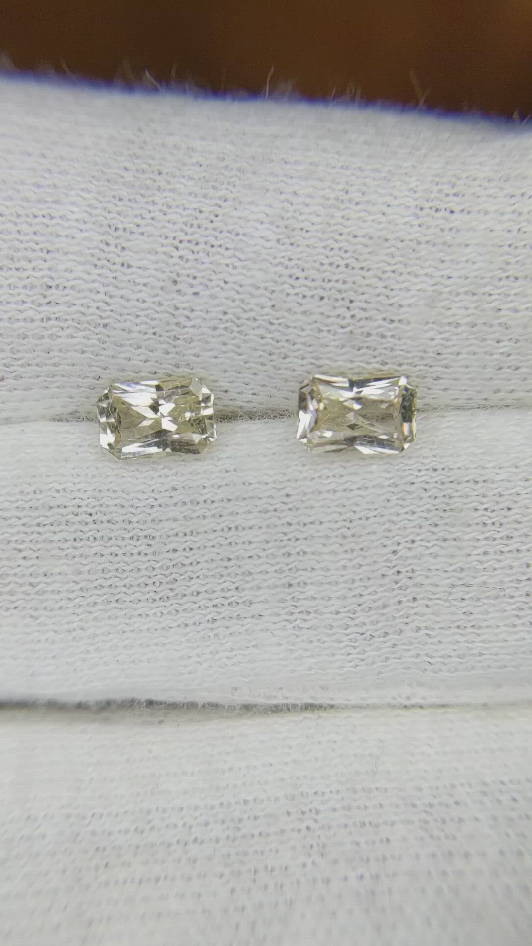 1.40 Ct.Tw.Total Carat Weight Yellow Sapphire Pair from Ceylon (Sri Lanka) Size Video