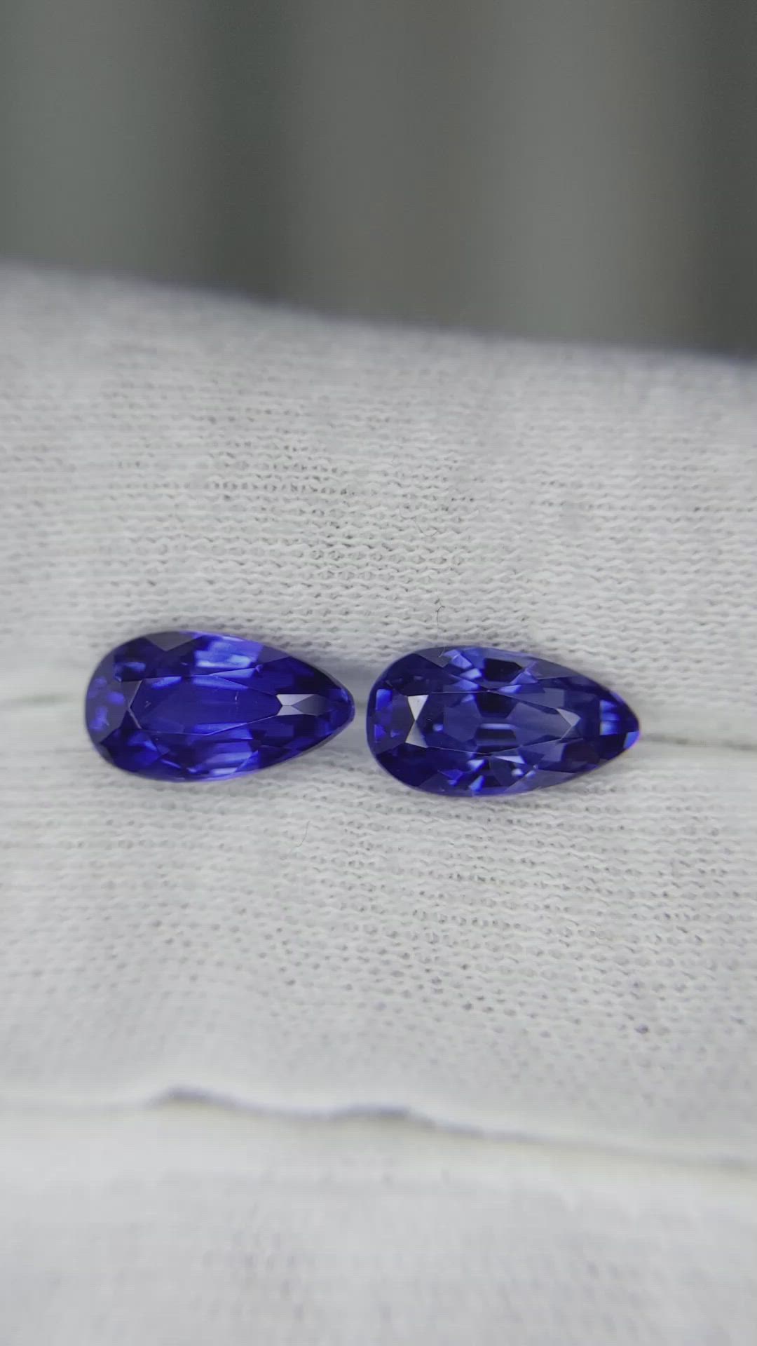 5.71 Ct.Tw.Total Carat Weight Blue Sapphire Pair from Ceylon (Sri Lanka) Size Video