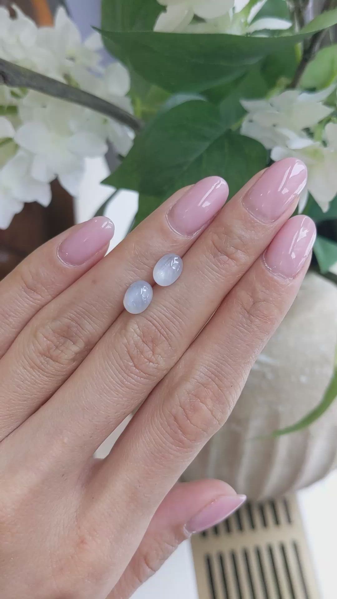 3.94&nbsp;Ct.Tw.Total Carat Weight Grey Star Sapphire Pair from Ceylon (Sri Lanka) Size Video