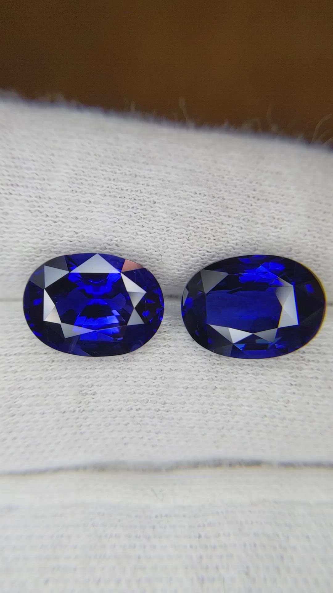 10.01 Ct.Tw.Total Carat Weight Blue Sapphire Pair from Ceylon (Sri Lanka) Size Video