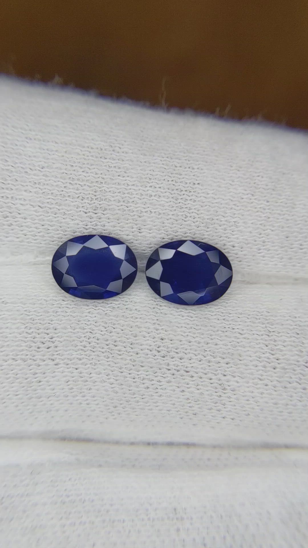 2.69 Ct.Tw.Total Carat Weight Blue Sapphire Pair from Thailand Size Video