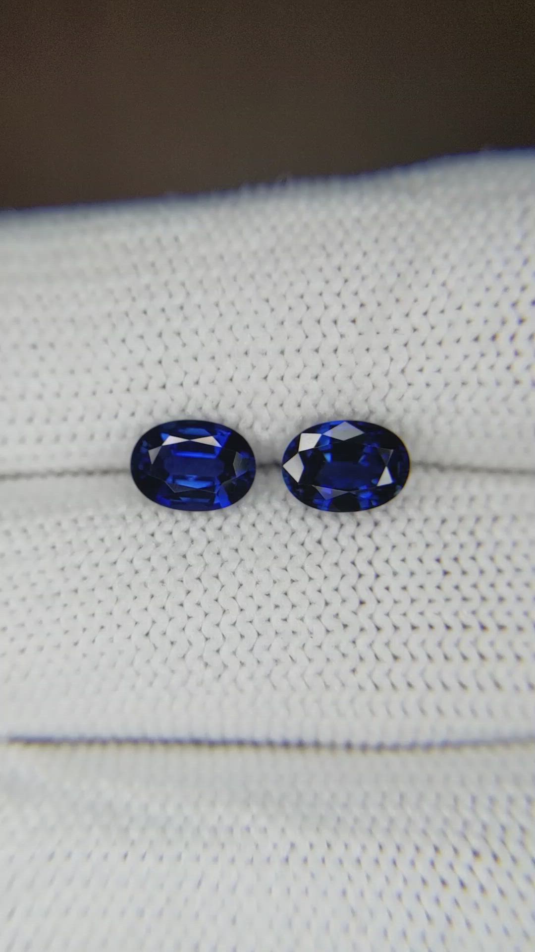 2.24 Ct.Tw.Total Carat Weight Blue Sapphire Pair from Thailand Size Video