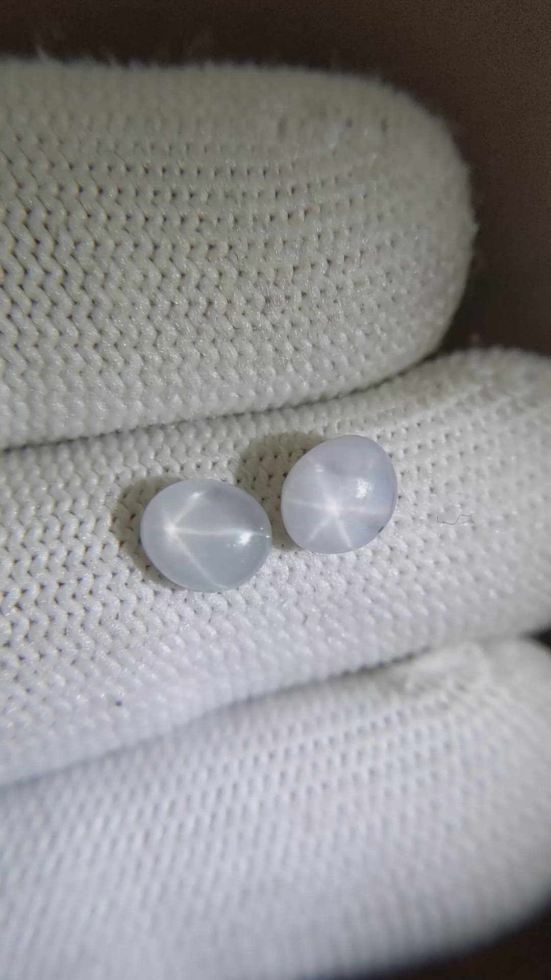 2.56&nbsp;Ct.Tw.Total Carat Weight Grey Star Sapphire Pair from Ceylon (Sri Lanka) Size Video