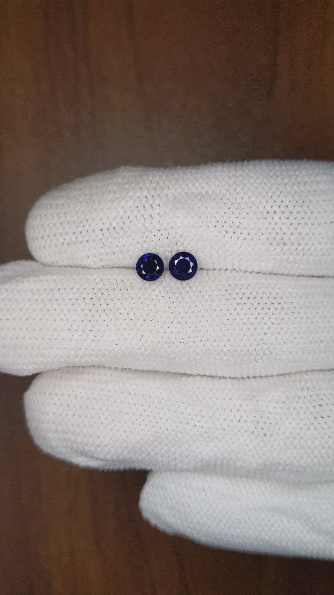 0.87 Ct.Tw.Total Carat Weight Blue Sapphire Pair from Thailand Size Video