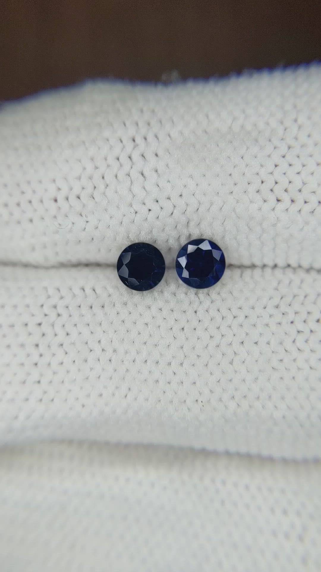 0.87 Ct.Tw.Total Carat Weight Blue Sapphire Pair from Thailand Size Video