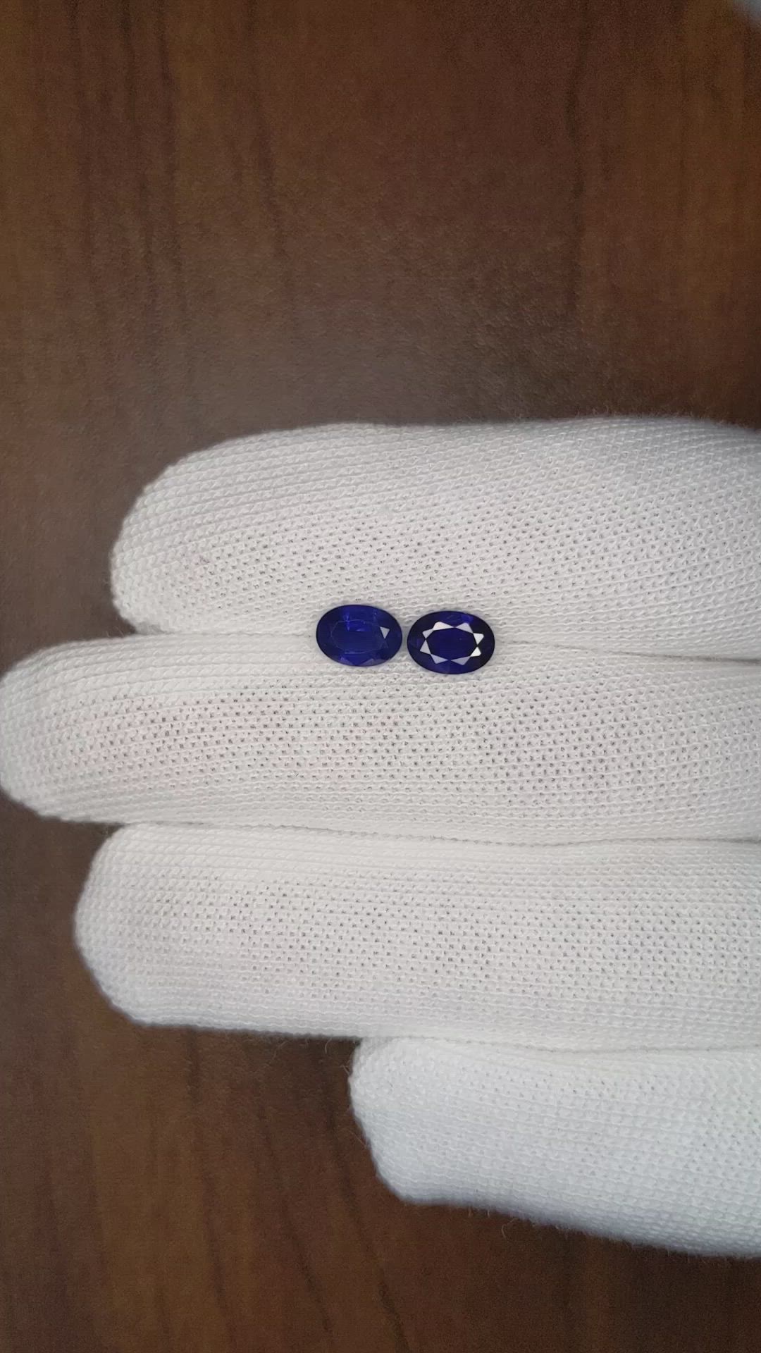 2.32 Ct.Tw.Total Carat Weight Blue Sapphire Pair from Thailand Size Video