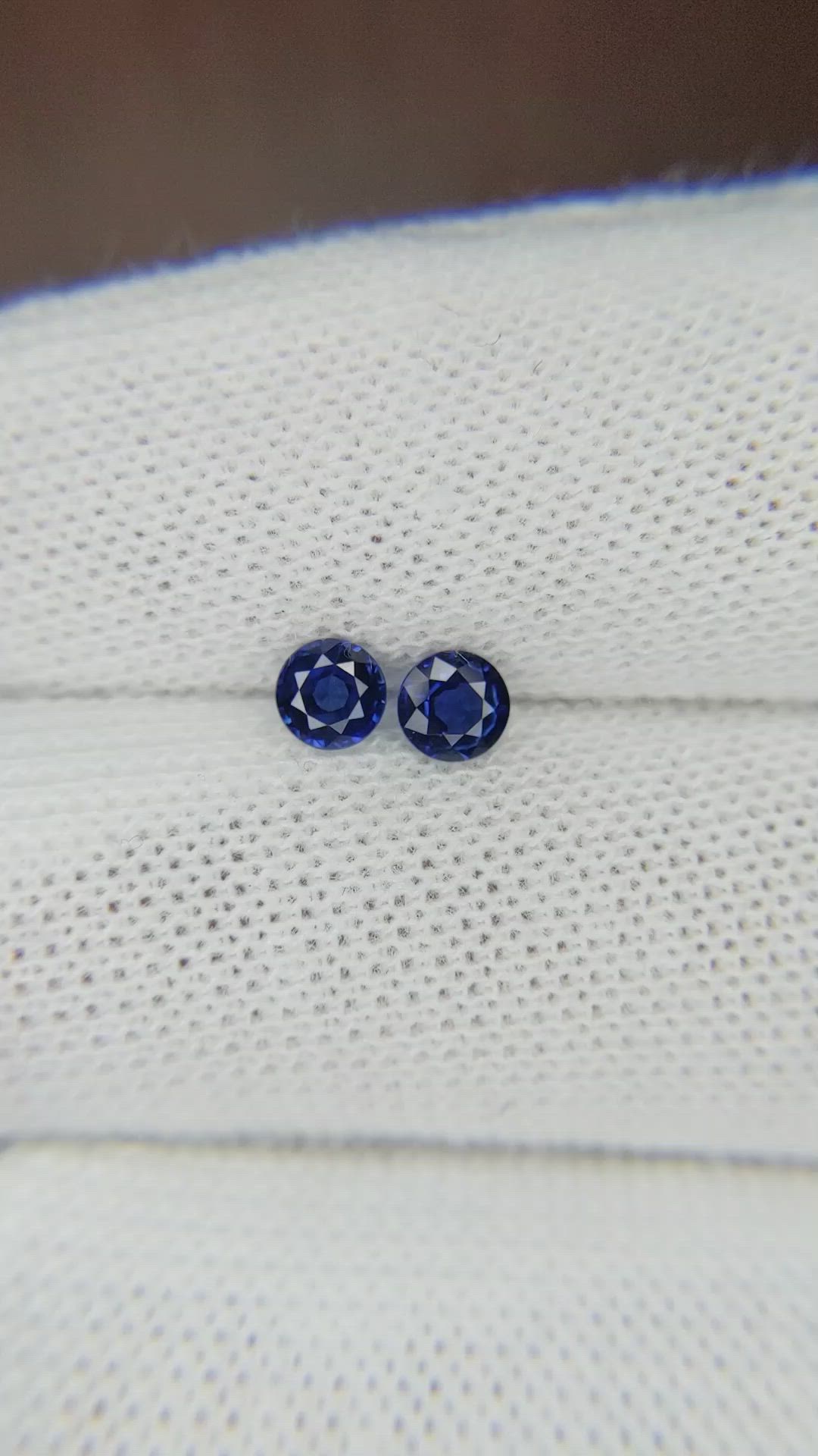 0.69&nbsp;Ct.Tw.Total Carat Weight Blue Sapphire Pair from Ceylon (Sri Lanka) Size Video