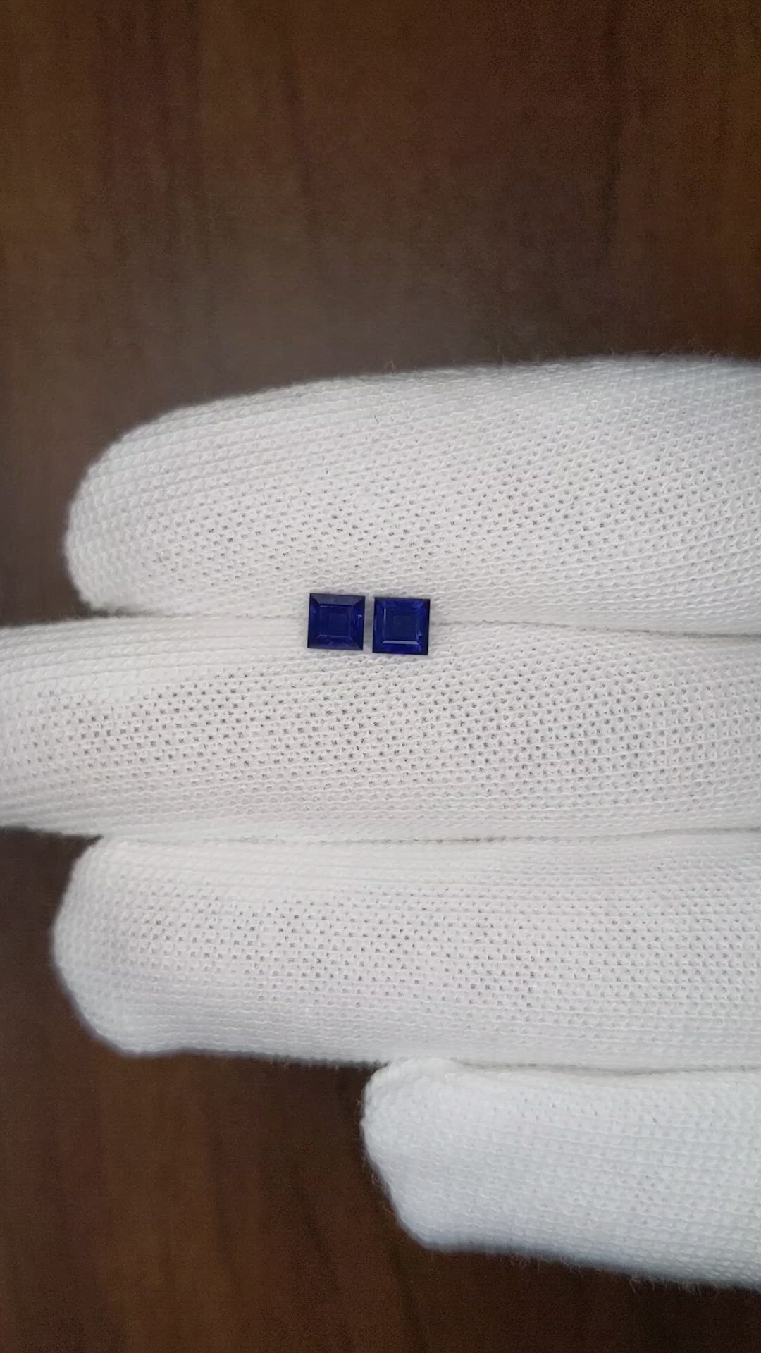 1.07 Ct.Tw.Total Carat Weight Blue Sapphire Pair from Thailand Size Video