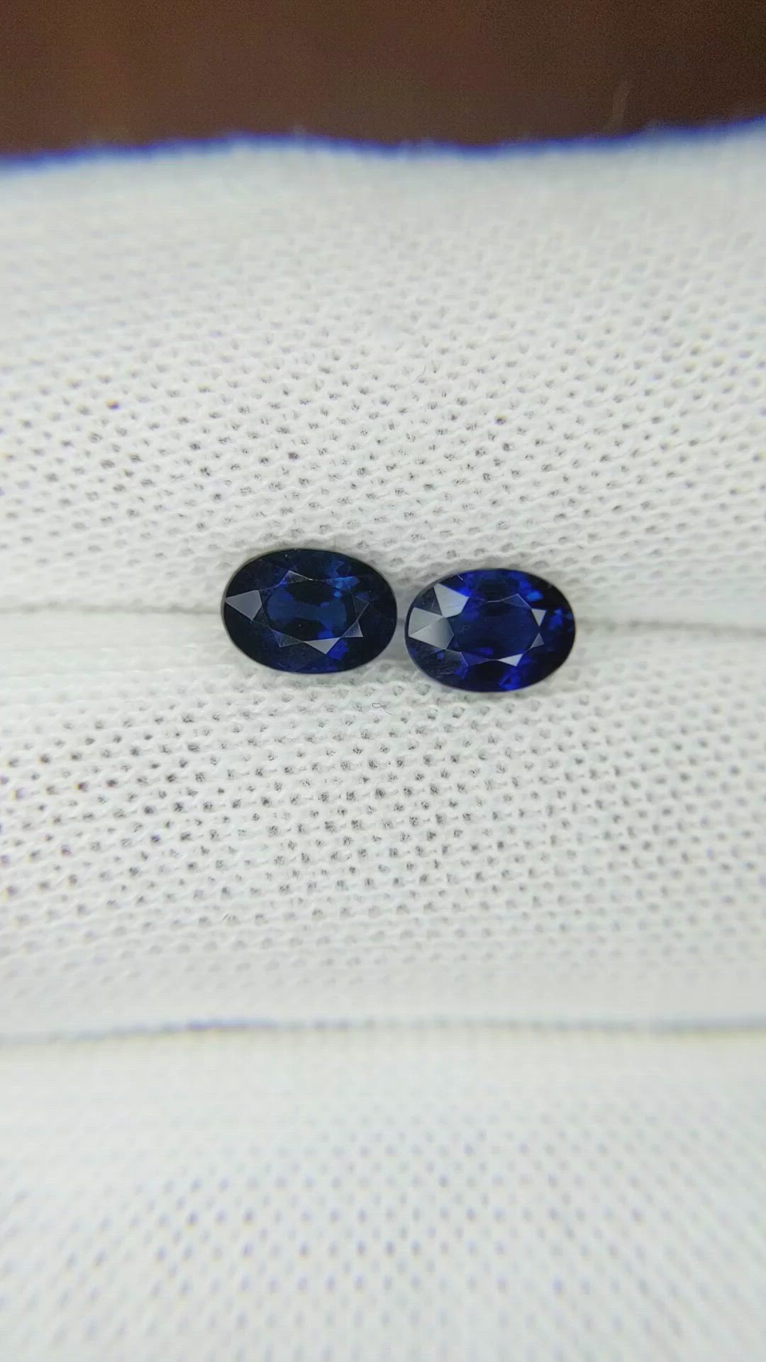 2.14 Ct.Tw.Total Carat Weight Blue Sapphire Pair from Thailand Size Video