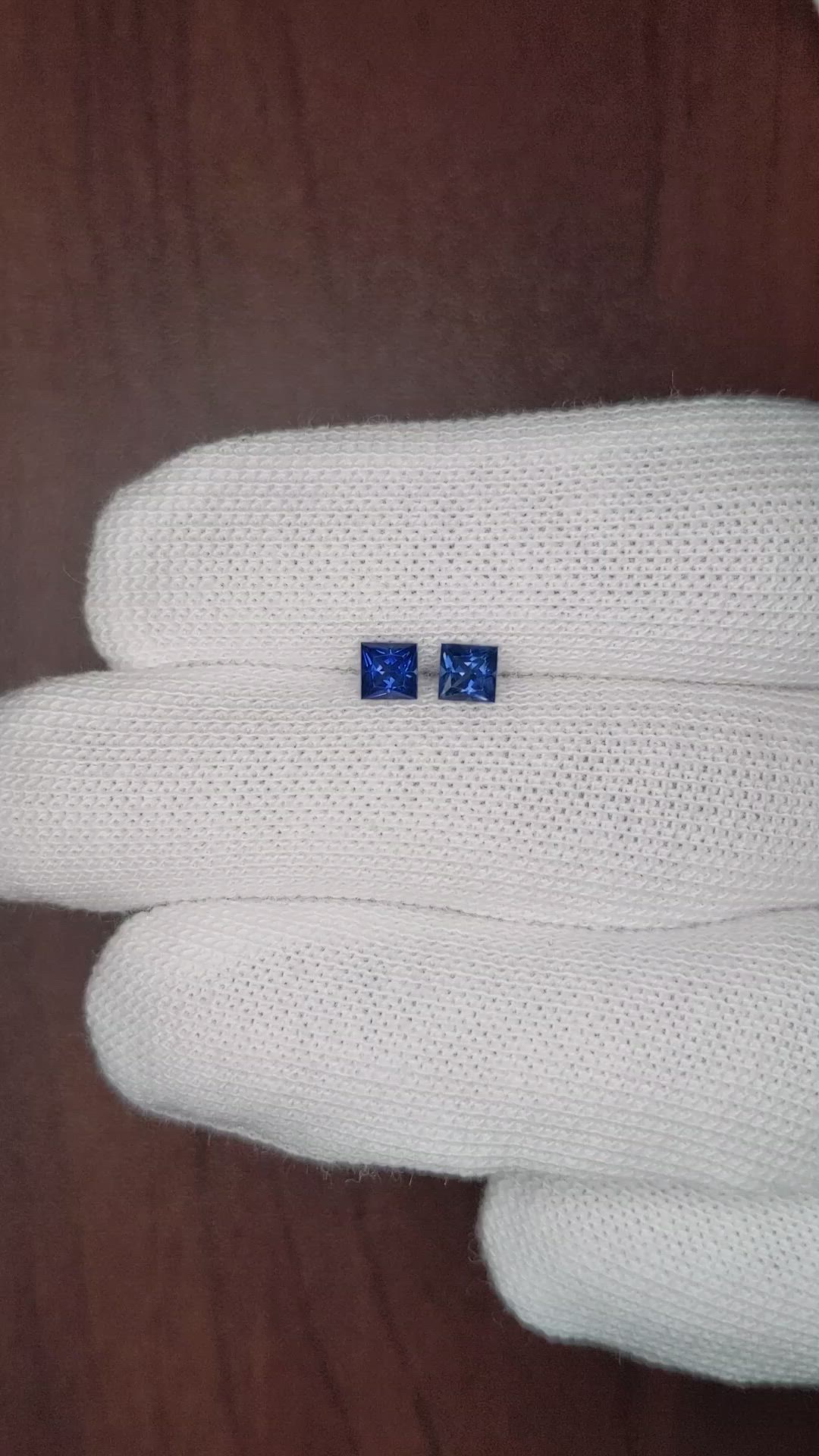 0.80&nbsp;Ct.Tw.Total Carat Weight Blue Sapphire Pair from Thailand Size Video