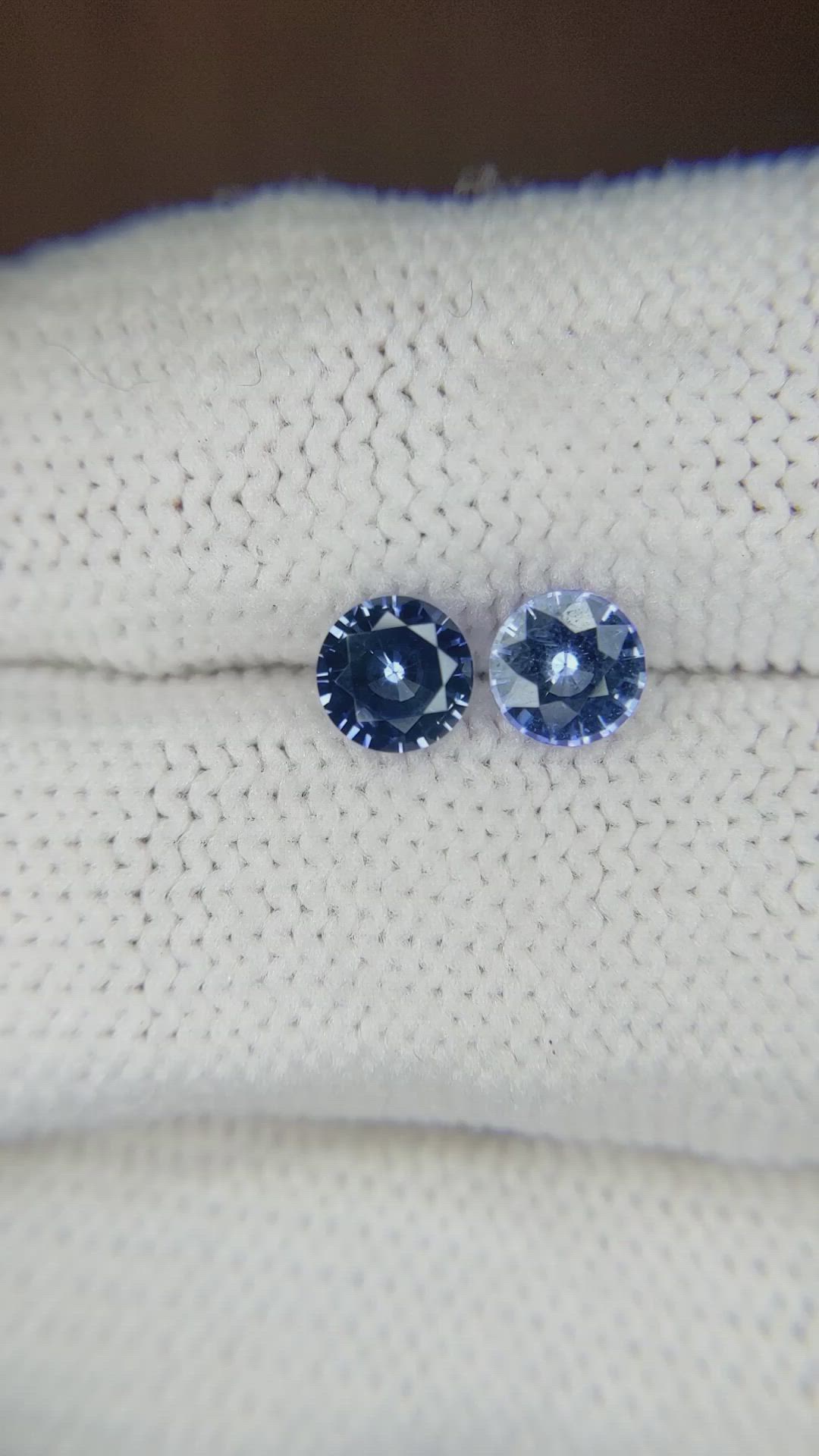 1.46&nbsp;Ct.Tw.Total Carat Weight Blue Sapphire Pair from Ceylon (Sri Lanka) Size Video