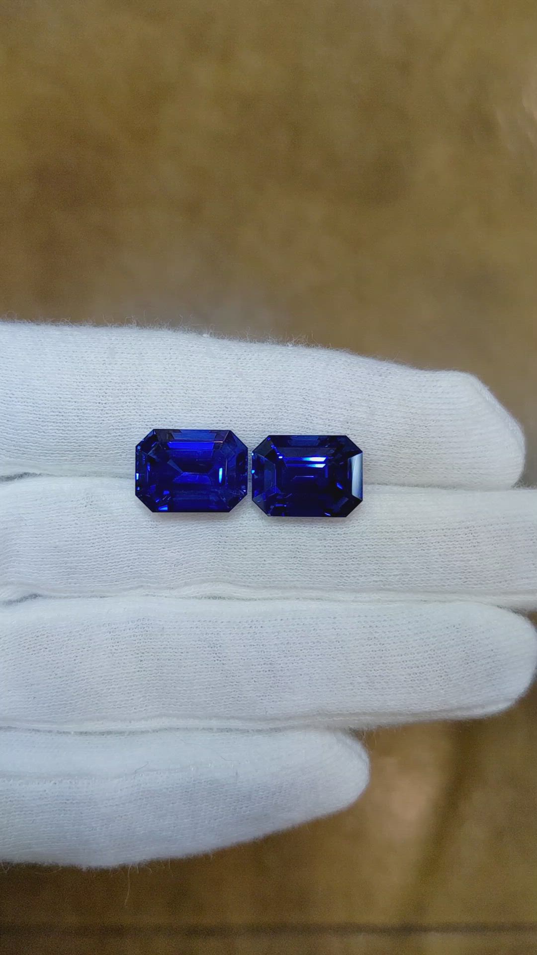 20.44&nbsp;Ct.Tw.Total Carat Weight Blue Sapphire Pair from Ceylon (Sri Lanka) Size Video