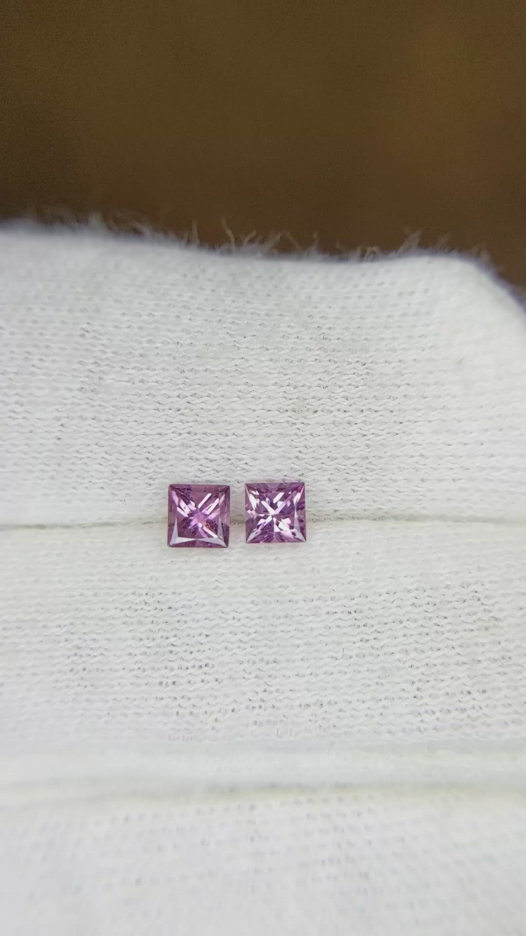 0.46&nbsp;Ct.Tw.Total Carat Weight Pink Sapphire Pair from Ceylon (Sri Lanka) Size Video