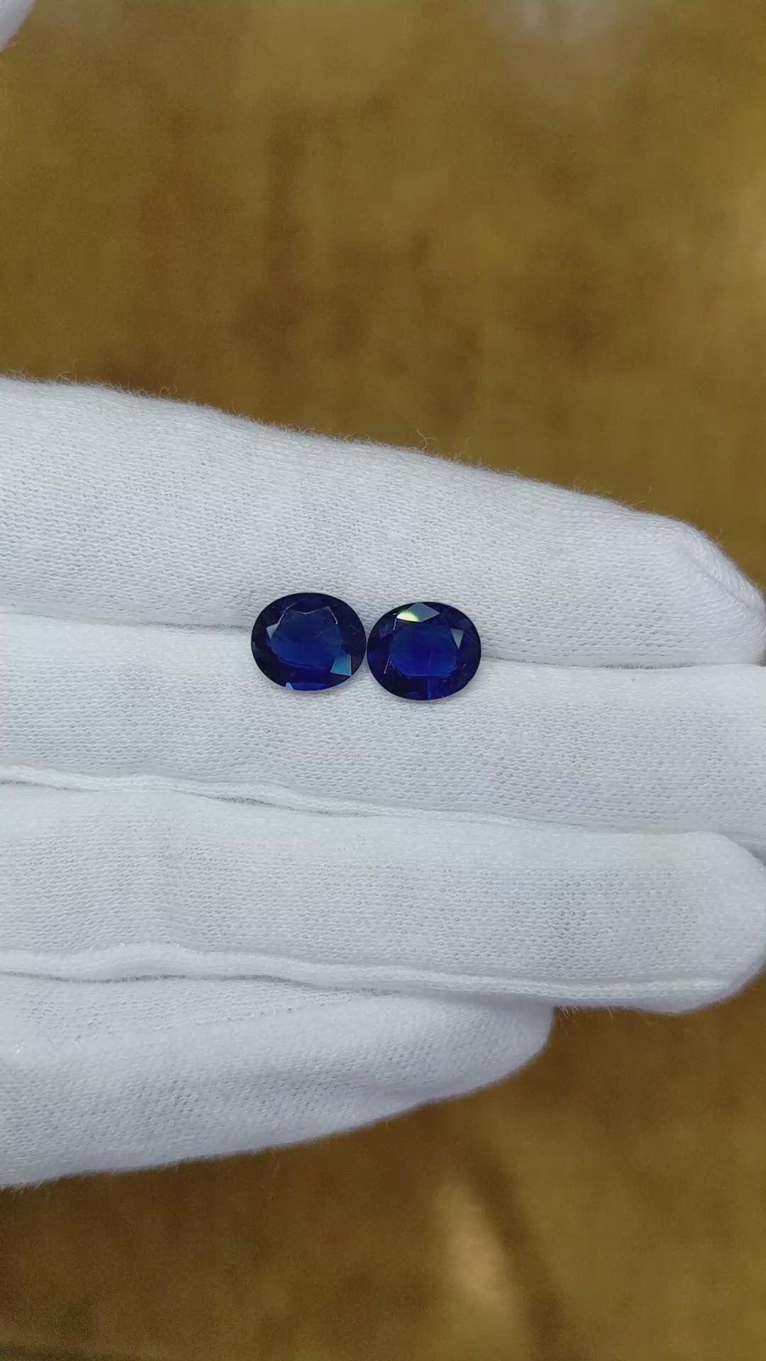 4.70 Ct.Tw.Total Carat Weight Blue Sapphire Pair from Ceylon (Sri Lanka) Size Video