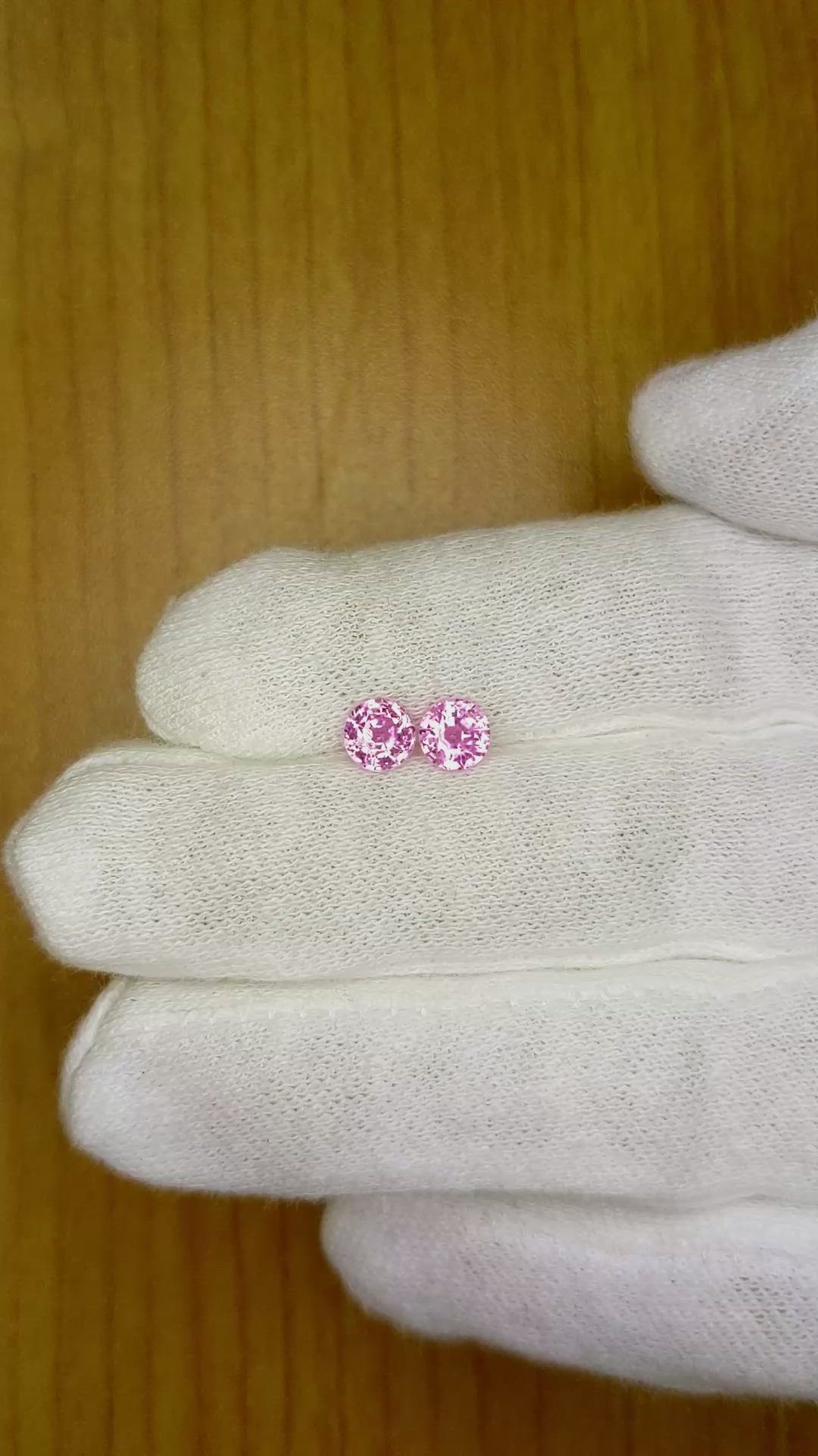 1.35&nbsp;Ct.Tw.Total Carat Weight Pink Sapphire Pair from Ceylon (Sri Lanka) Size Video