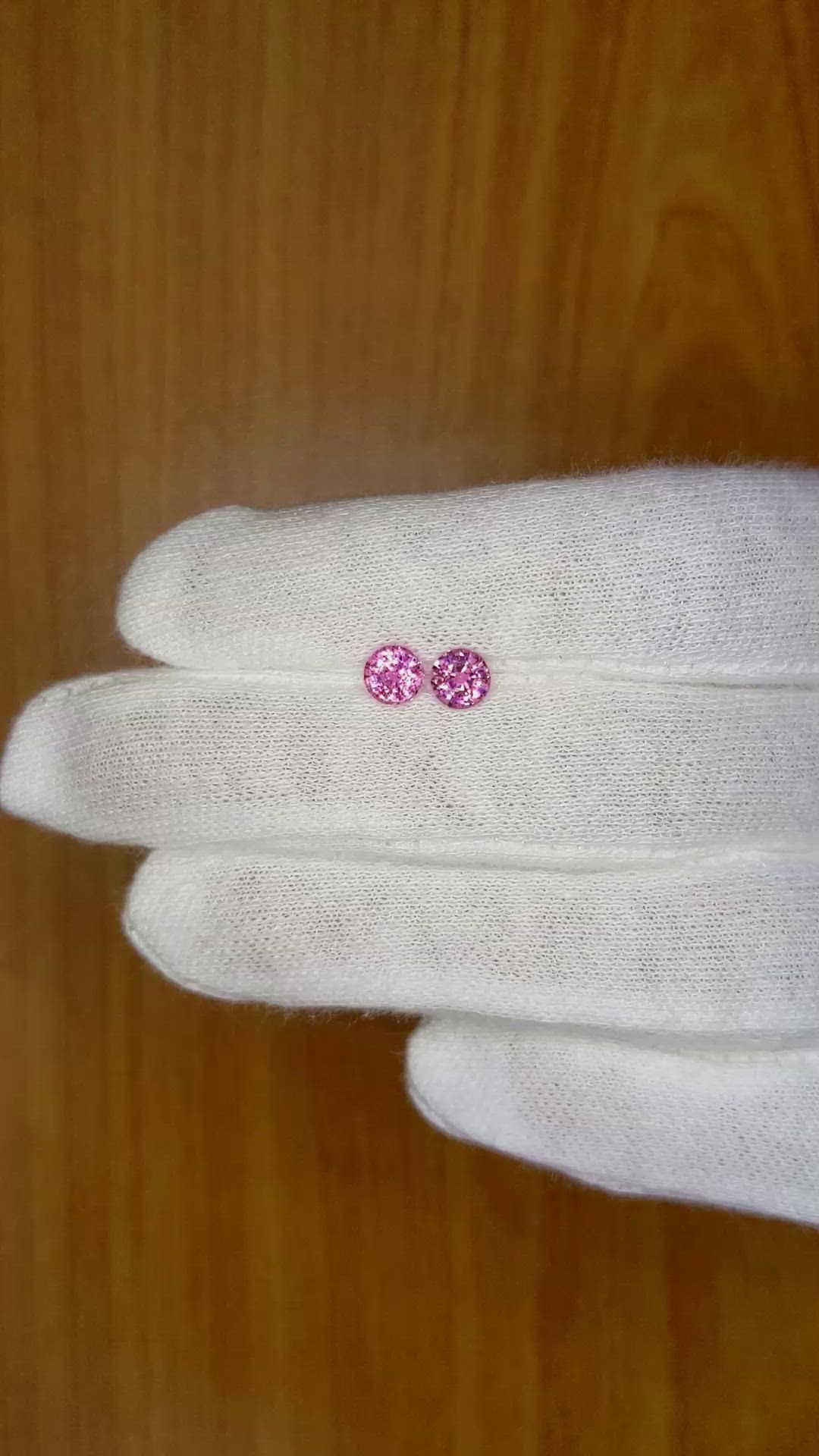 1.26&nbsp;Ct.Tw.Total Carat Weight Pink Sapphire Pair from Ceylon (Sri Lanka) Size Video