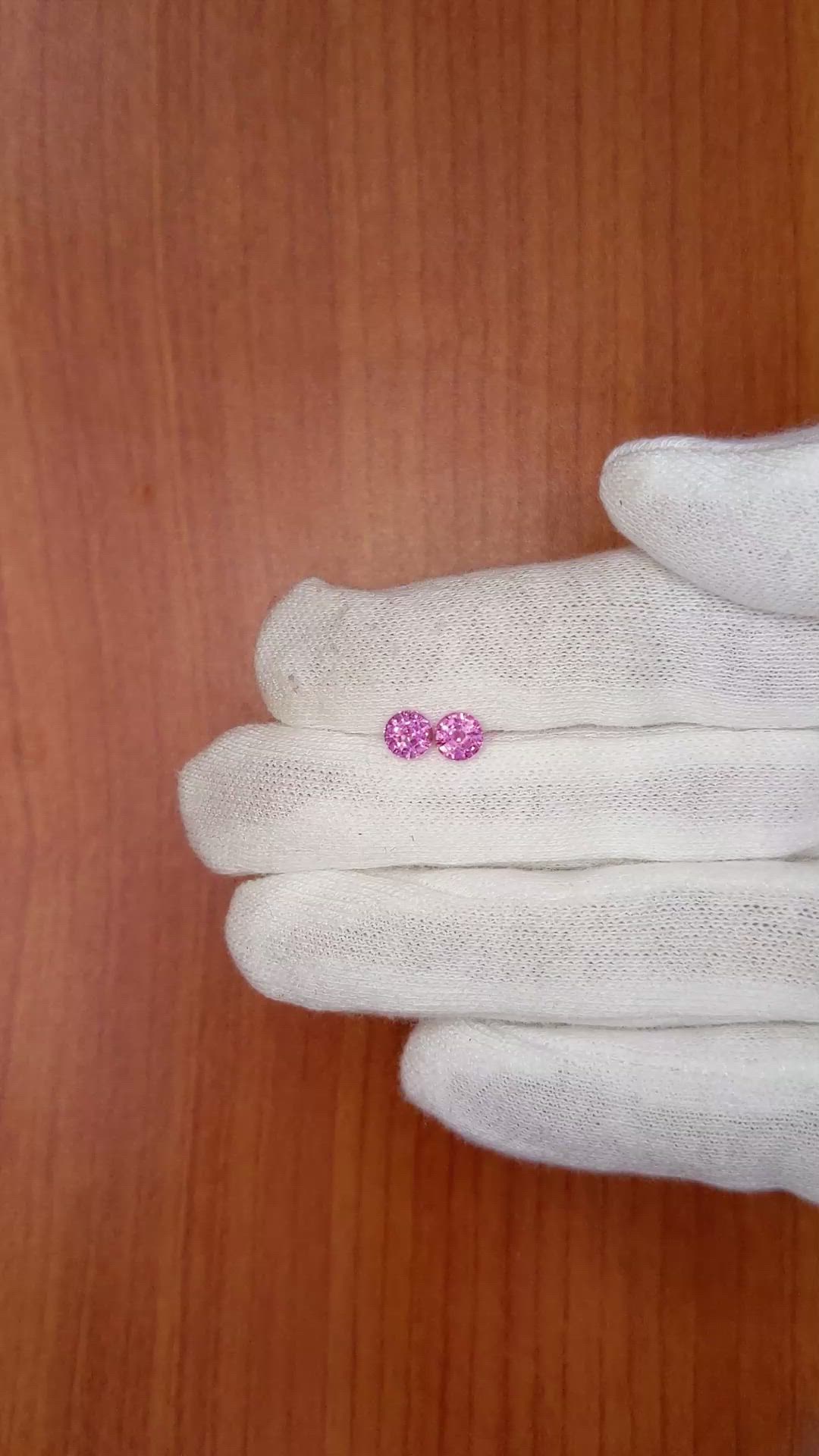 1.52&nbsp;Ct.Tw.Total Carat Weight Pink Sapphire Pair from Ceylon (Sri Lanka) Size Video