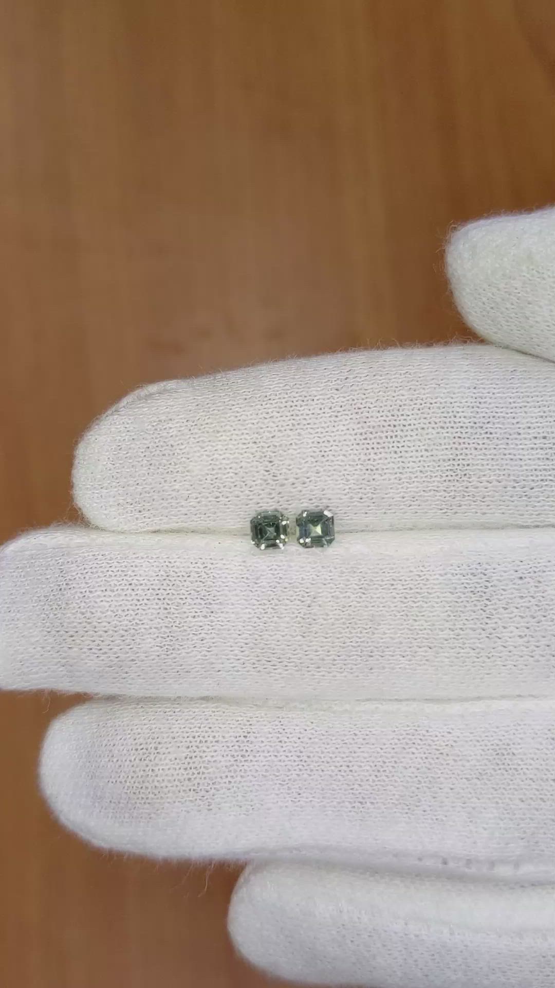 0.53&nbsp;Ct.Tw.Total Carat Weight Green Sapphire Pair from Ceylon (Sri Lanka) Size Video