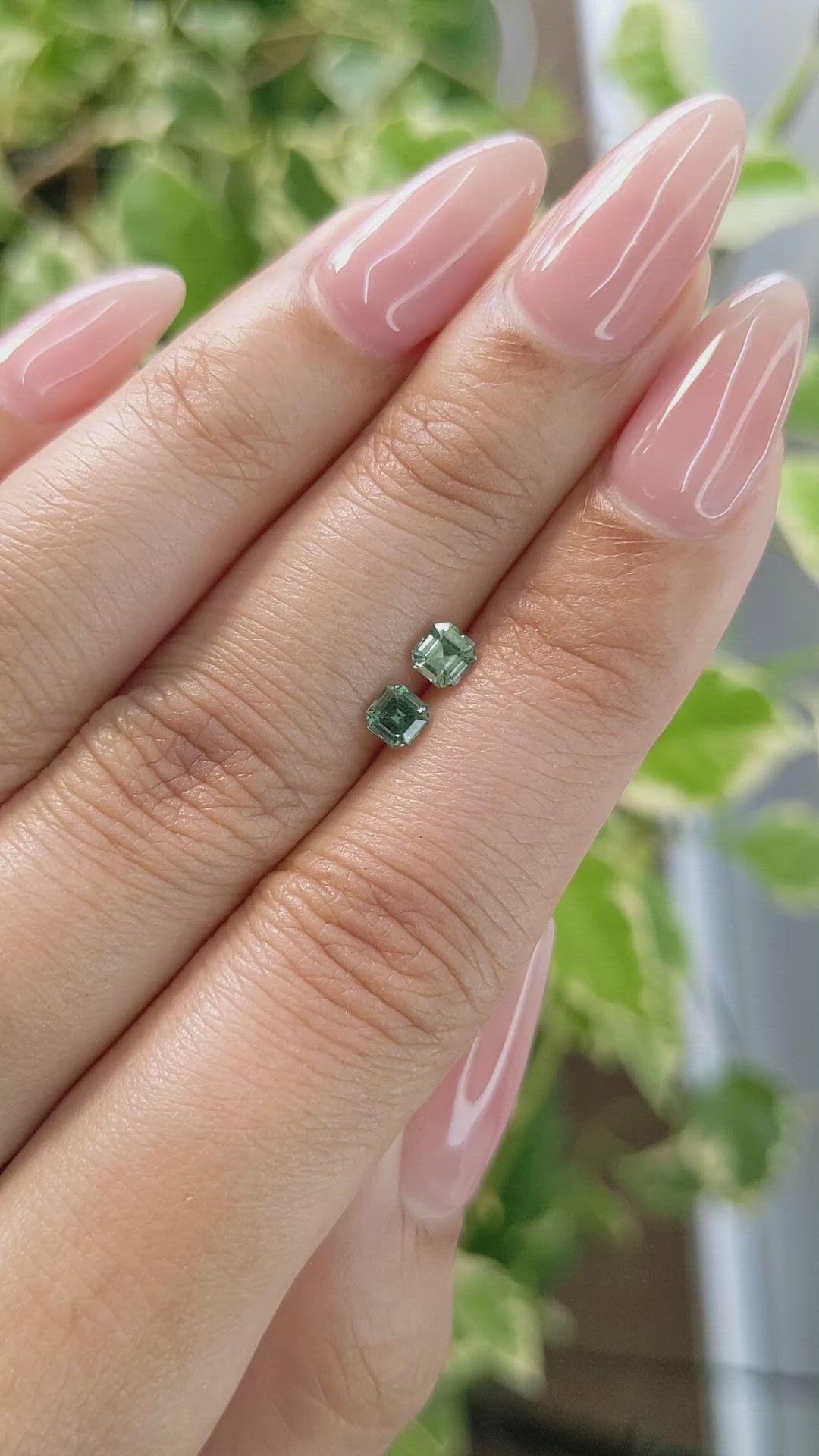 0.58&nbsp;Ct.Tw.Total Carat Weight Green Sapphire Pair from Ceylon (Sri Lanka) Size Video